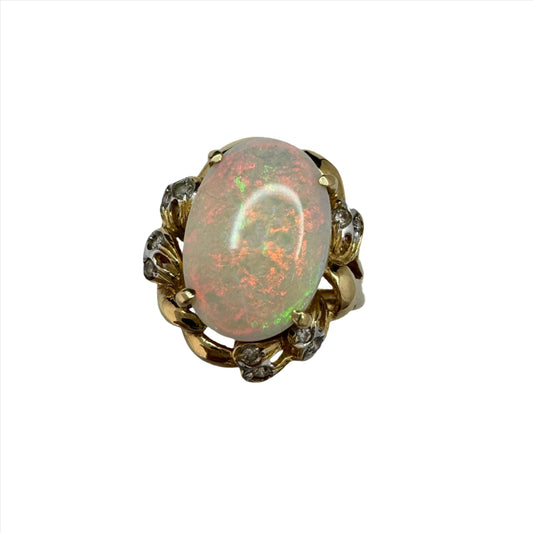 Vintage 14k Gold Opal Diamond Ring.