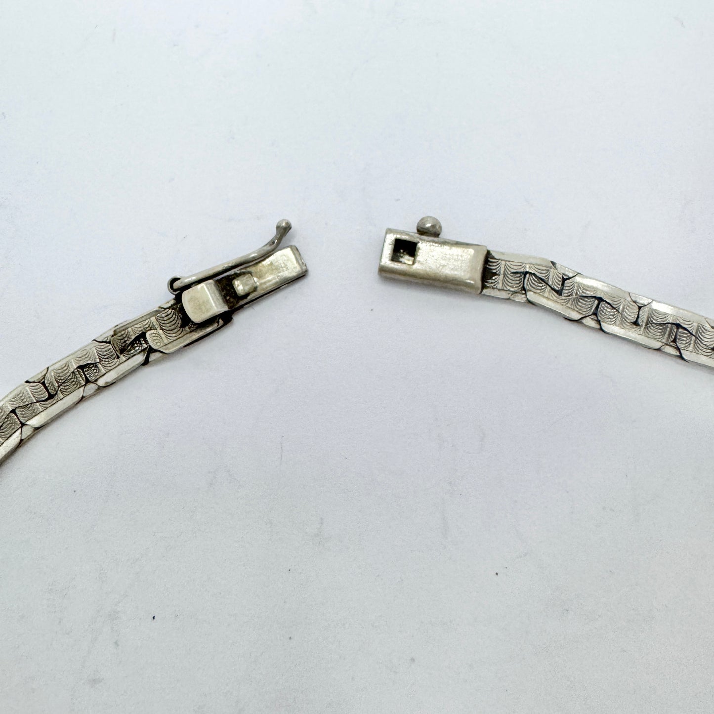 Vintage Solid Silver Necklace + Bracelet. Italy.