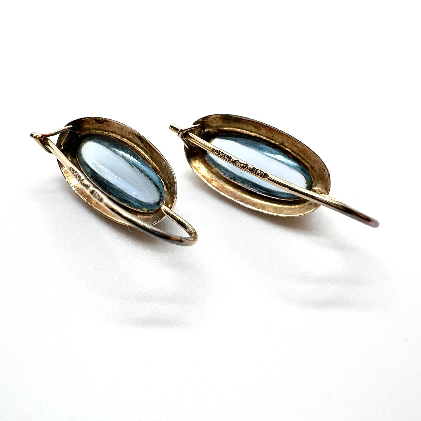 Aleksanteri Nykänen, Finland 1960s. Vintage 14k Gold Blue Synthetic Spinel Earrings.