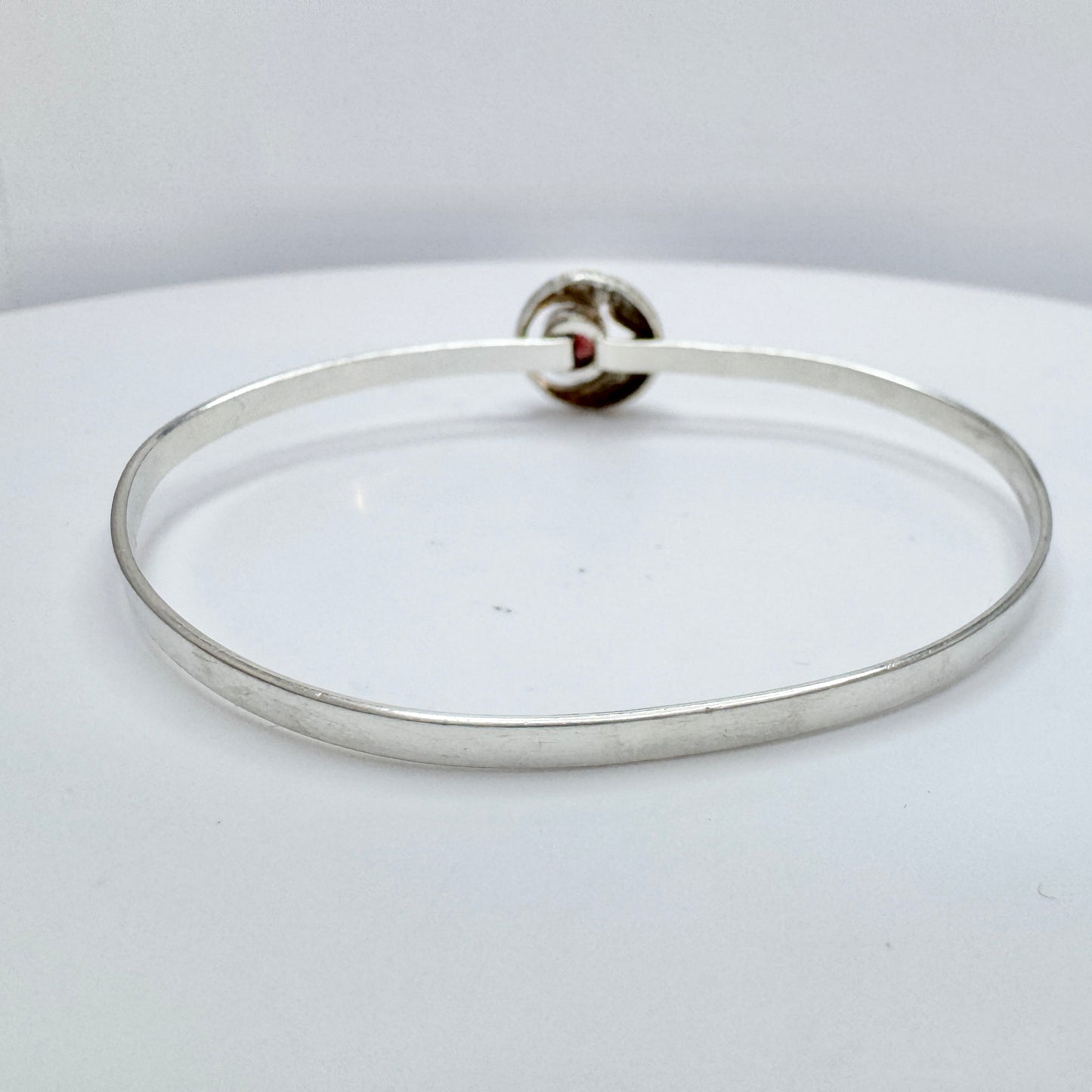 Sten & Laine, Finland 1981. Vintage Sterling Silver Crystal Bangle Bracelet.
