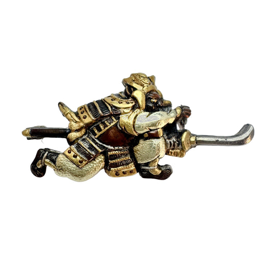 Japan. Vintage or Antique Silver Mixed Metal Brooch Pin.