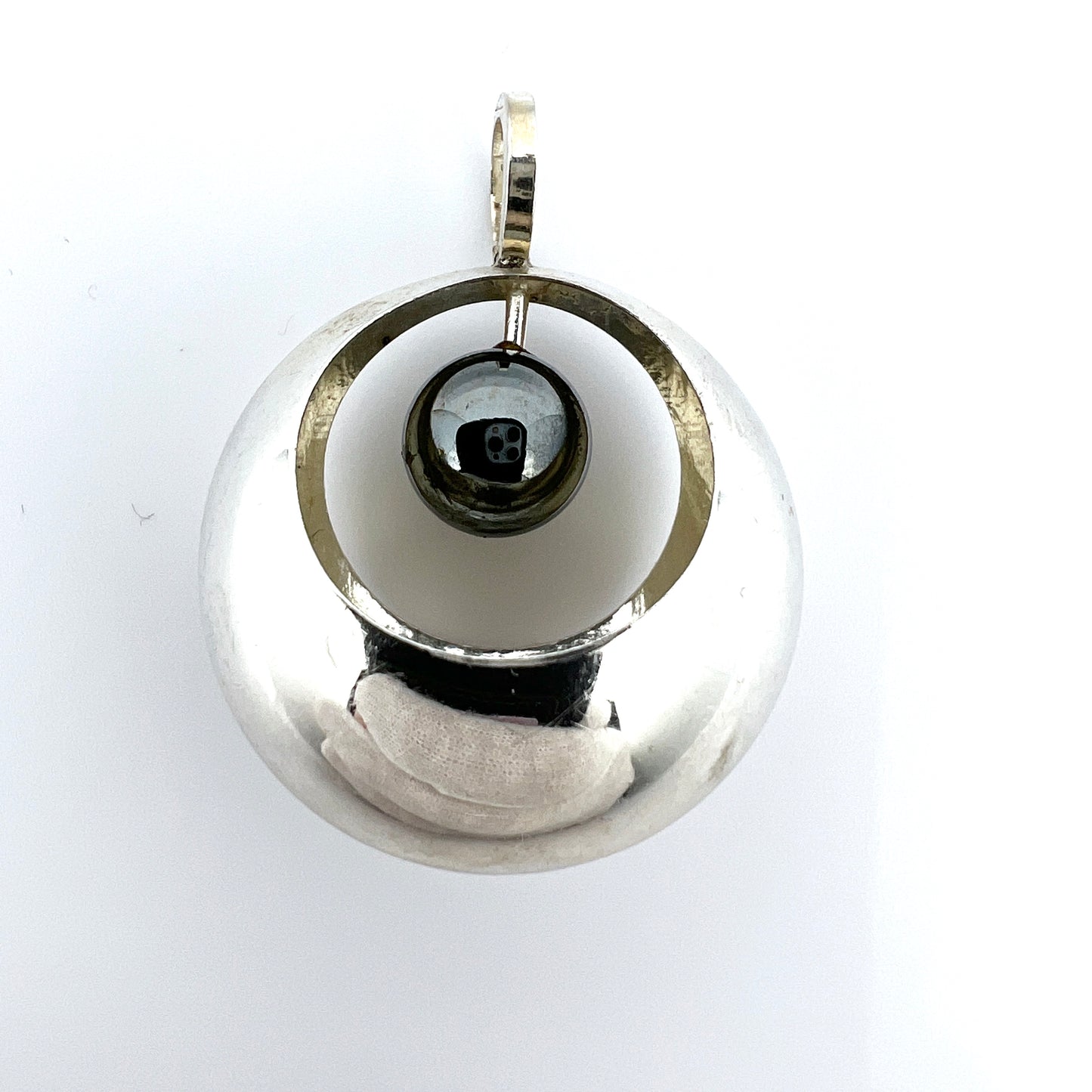 Einari Ailio, Finland 1970s. Vintage Modernist Sterling Silver Hematite Pendant