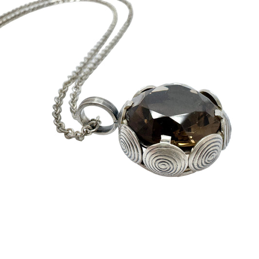 Elis Kauppi, Kupittaan Kulta, Finland 1960s. Vintage Sterling Silver Smoky Quartz Pendant Necklace.