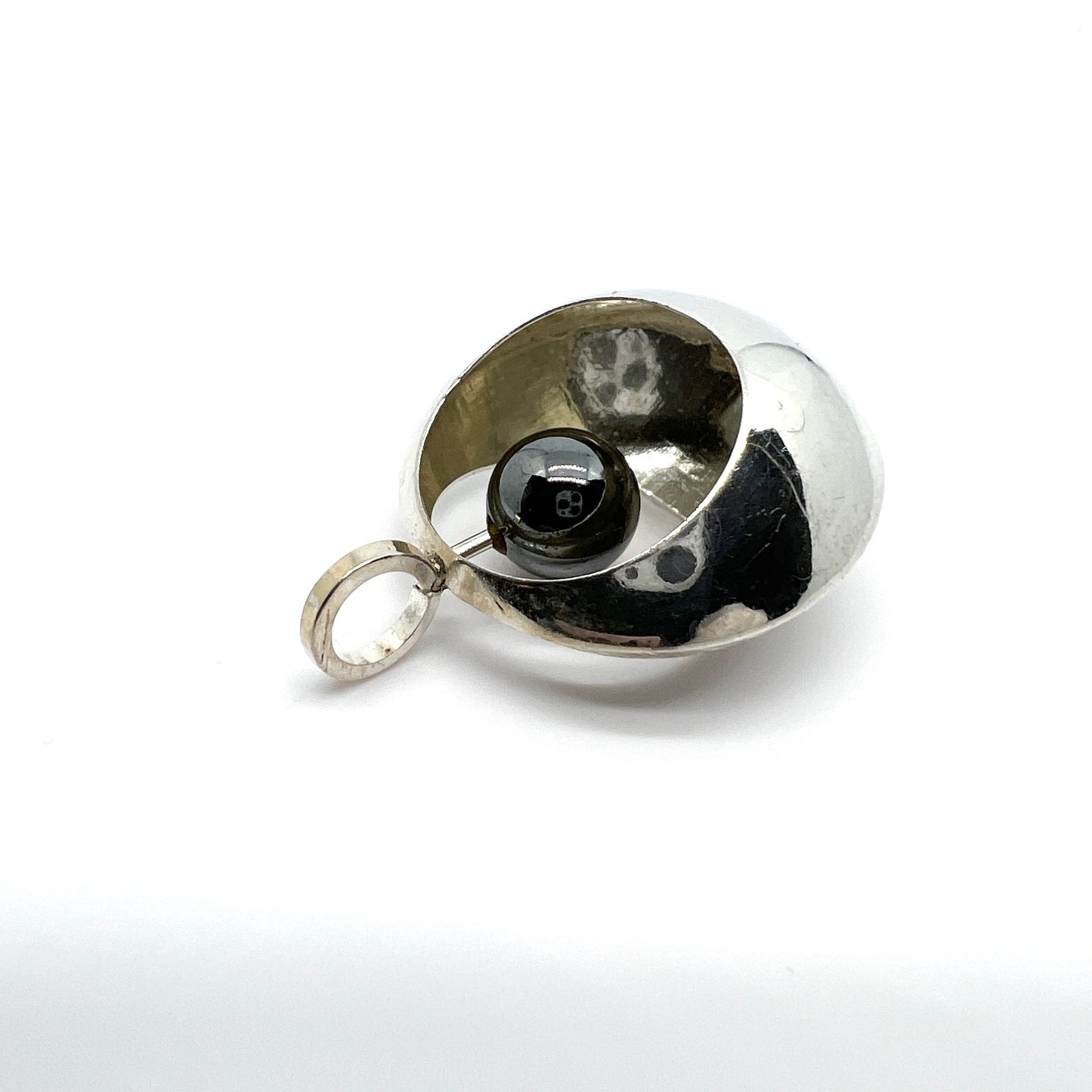 Einari Ailio, Finland 1970s. Vintage Modernist Sterling Silver Hematite Pendant