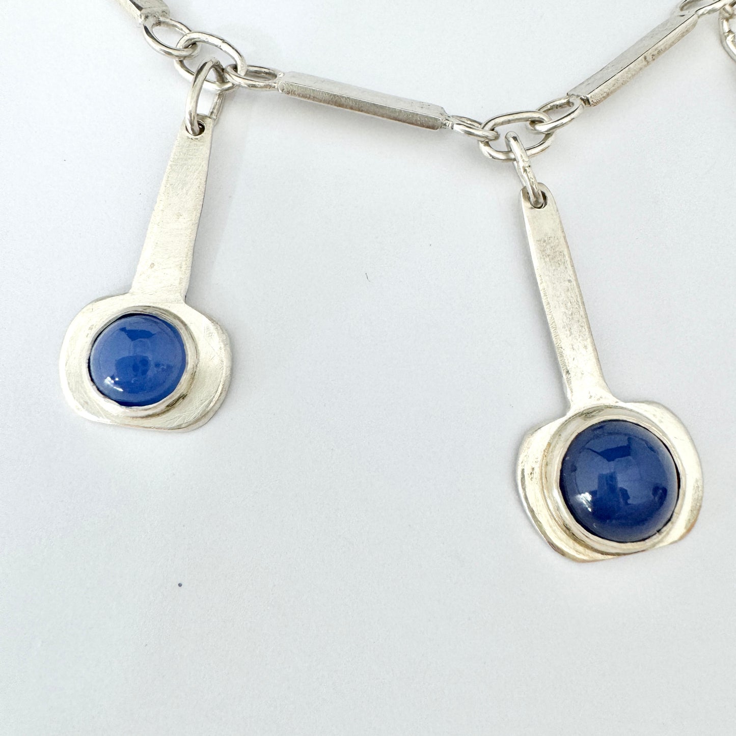 Wiwen Nilsson, Sweden 1941. Unique Vintage Sterling Silver Chalcedony Necklace.