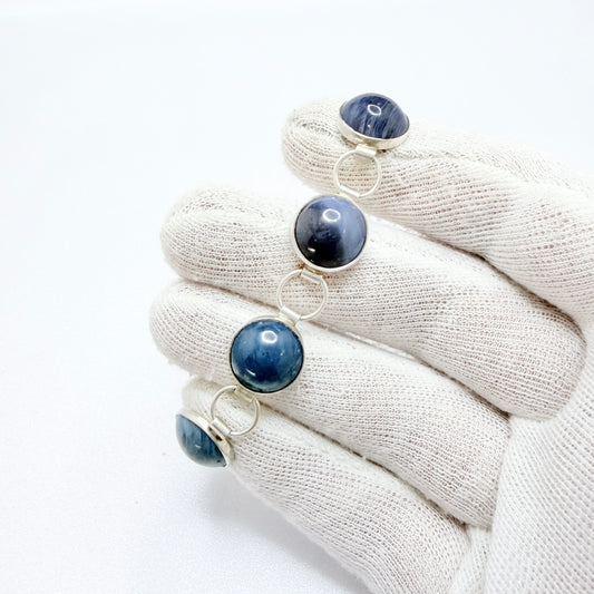 Märta Lindgren, Sweden 1962. Vintage Solid Silver Bergslagen-stone Bracelet.