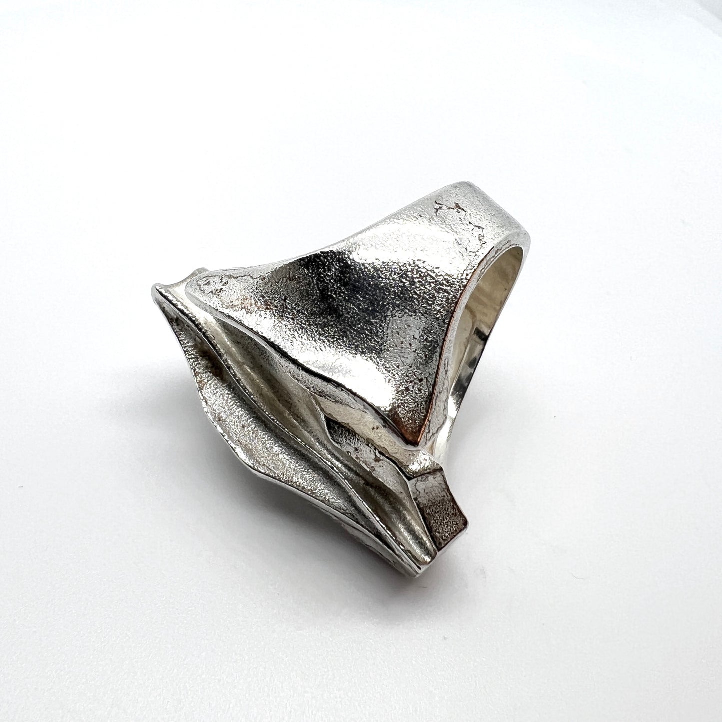 Bjorn Weckstrom for Lapponia, Finland 1983 Bold Sterling Silver Ring. Design: Erosion