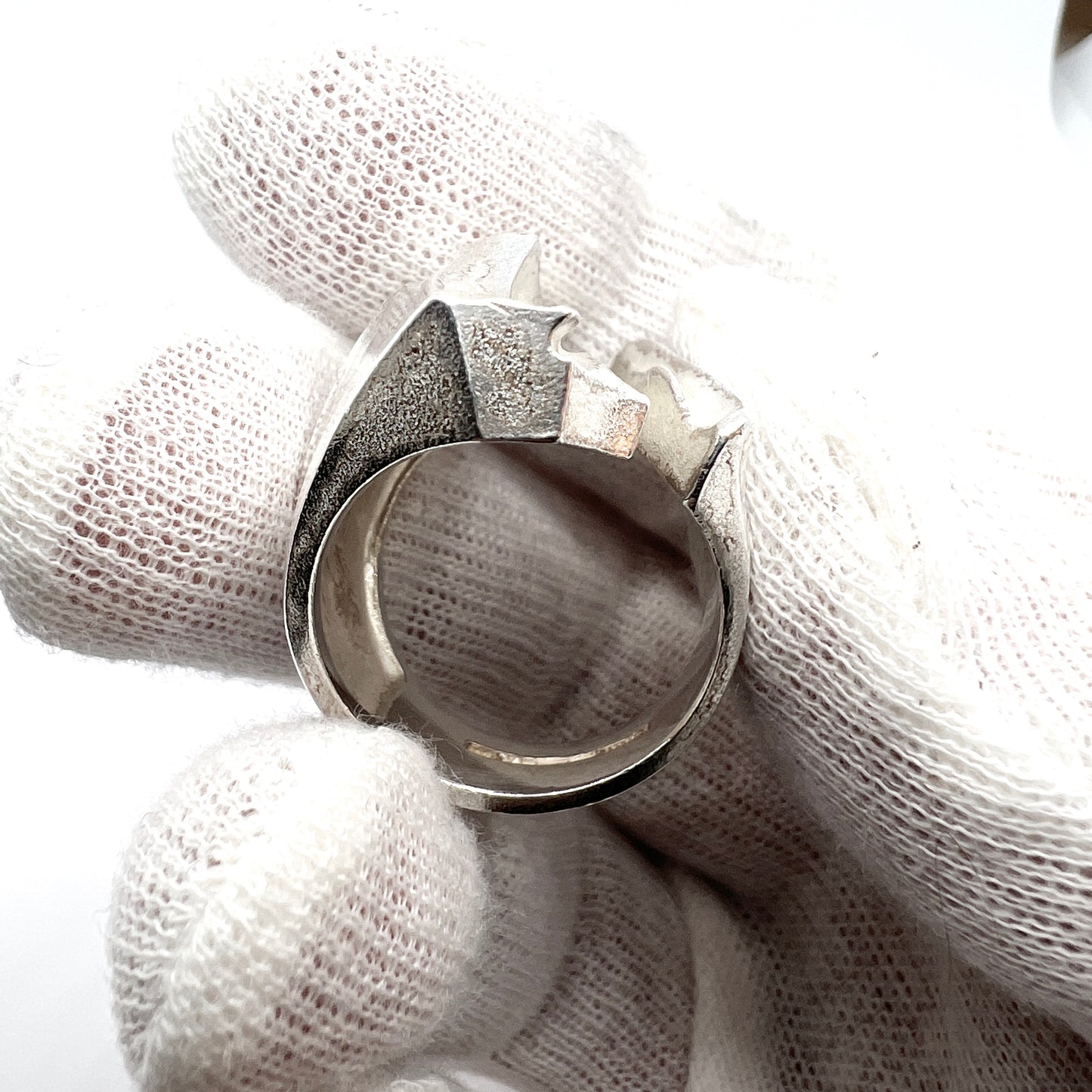 Bjorn Weckstrom for Lapponia, Finland 1983 Bold Sterling Silver Ring. Design: Erosion