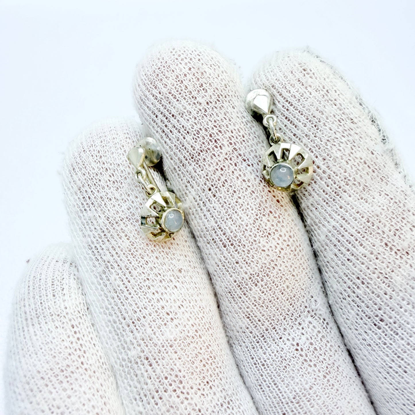 K&L-Kordes Lichtenfels, Germany c 1950s. Silver Chalcedony Earrings.