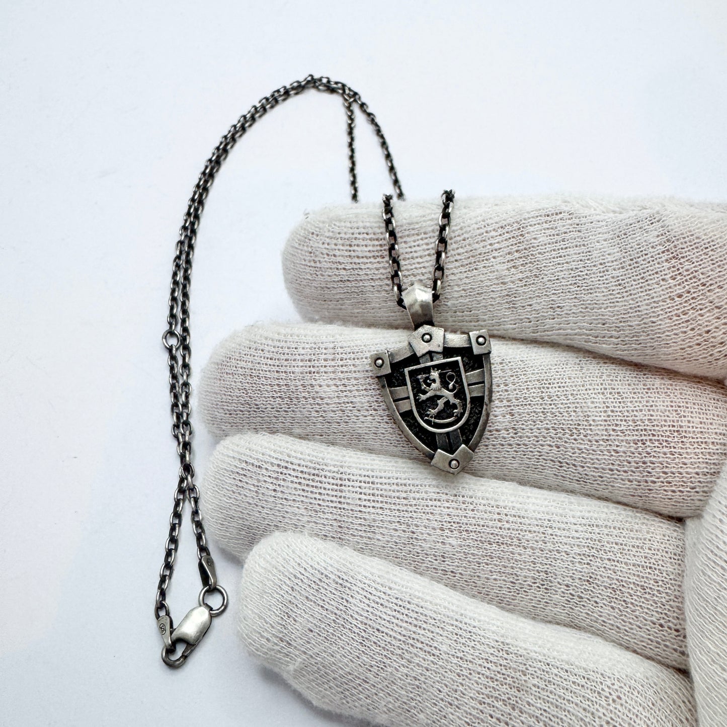 Finland. Vintage Celebrating Finnish Independence Year 1917 Silver Pendant Necklace.