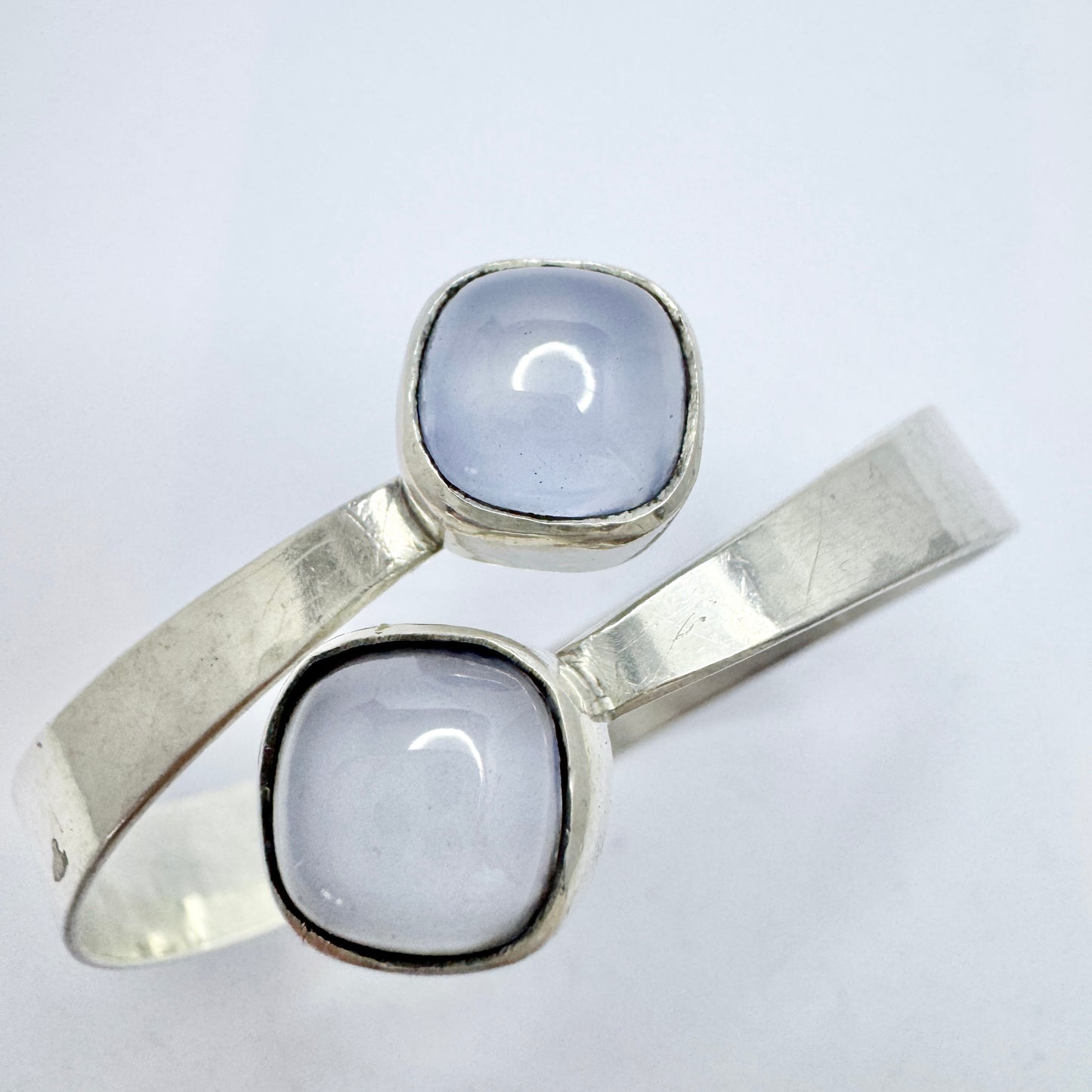 Skoglund, Sweden 1976. Vintage Sterling Silver Chalcedony Bangle Bracelet.