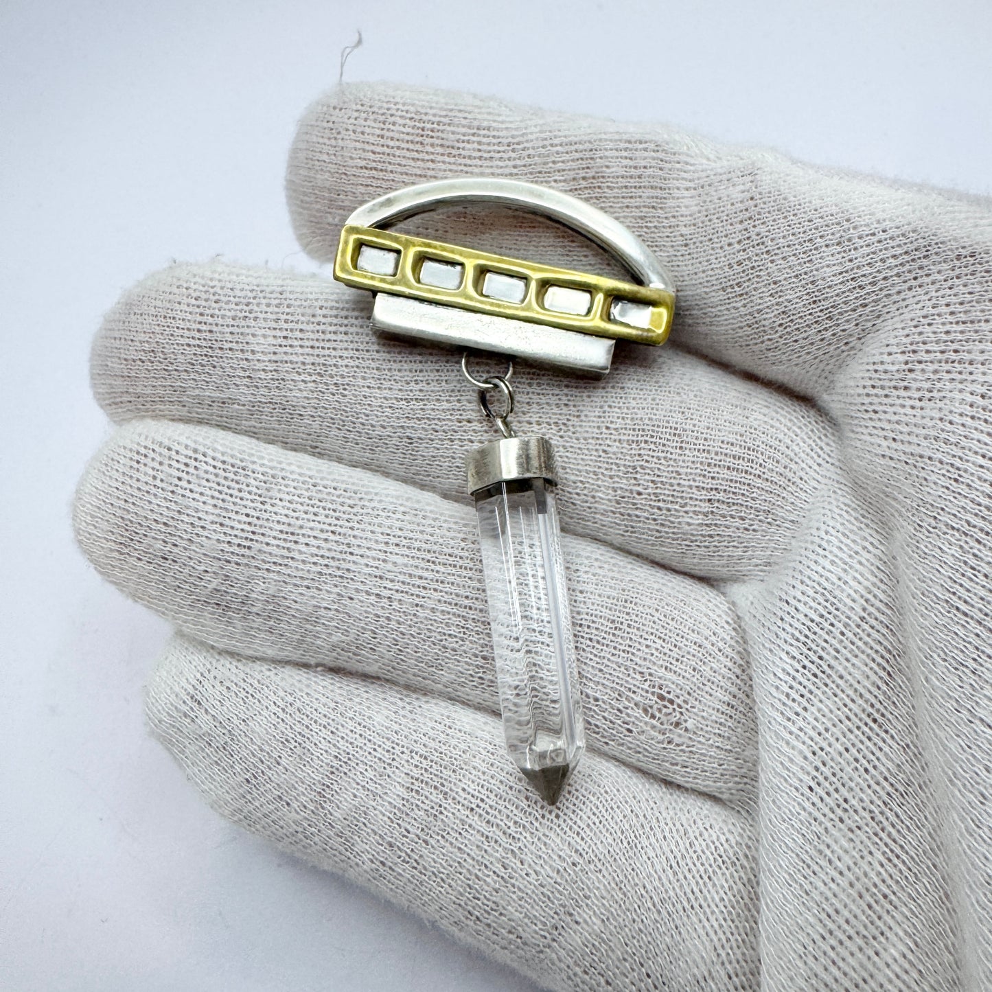 J Allan, USA. Vintage Sterling Silver Crystal Brooch.