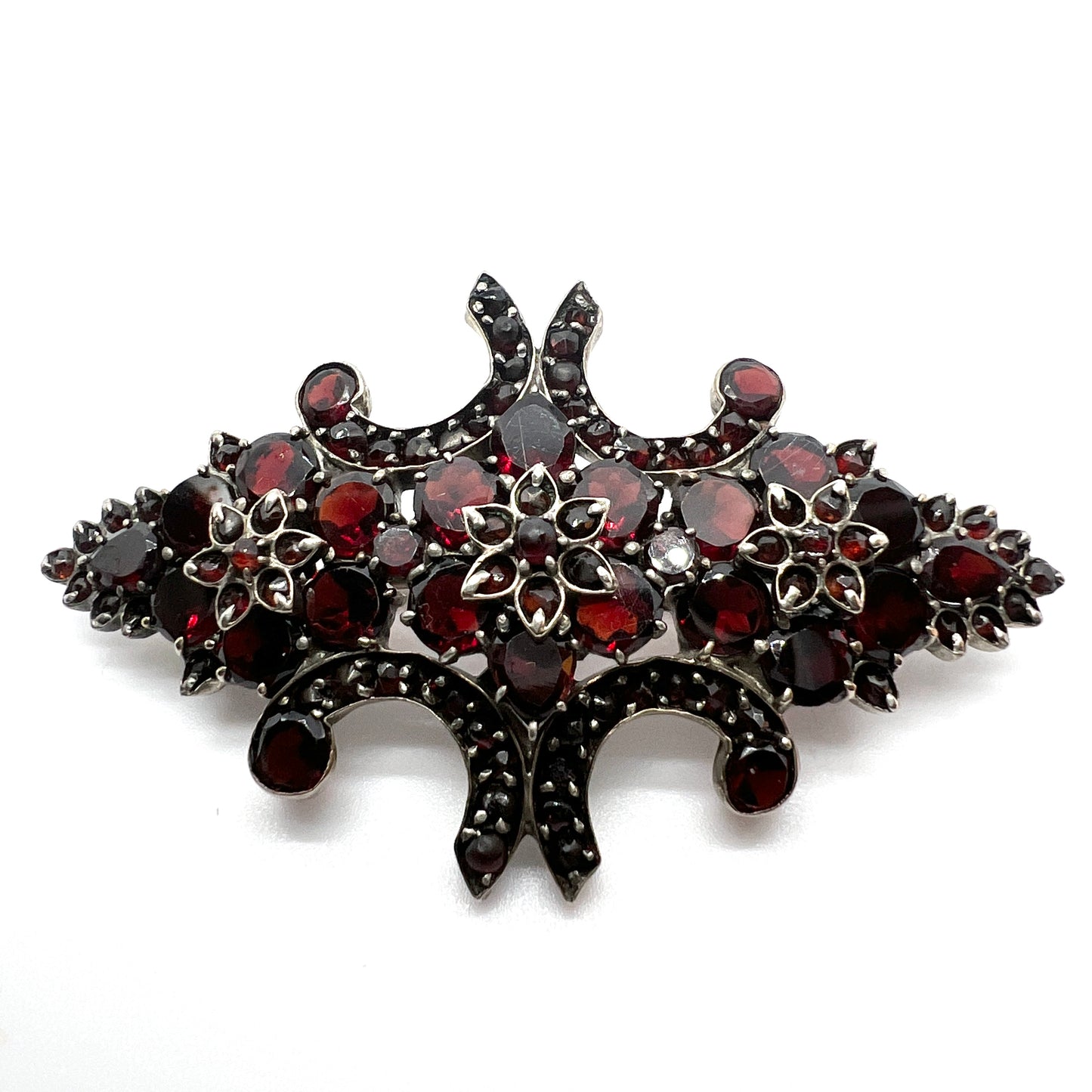 Antique late 1800s Victorian Bohemian Garnet Gilt Metal Brooch.