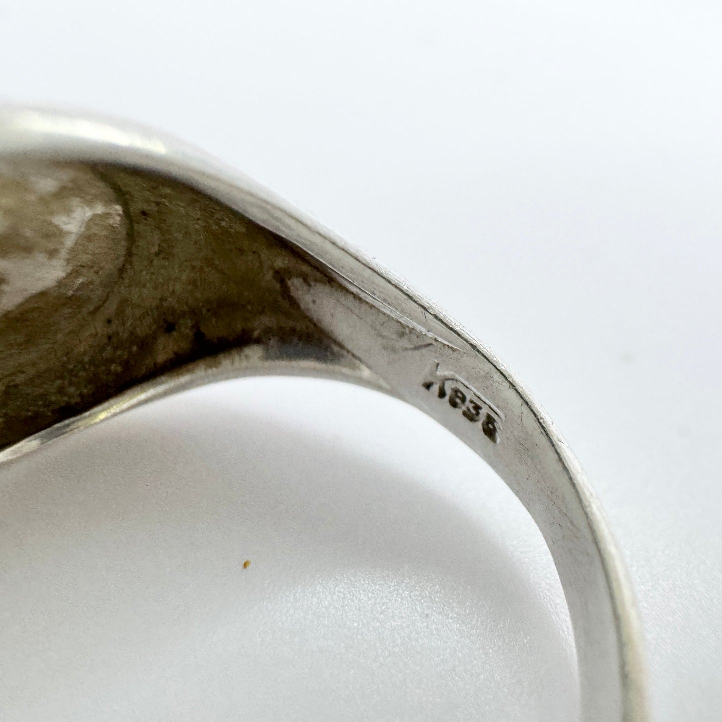 Vintage ca 1960s. Solid Silver Amber Ring.