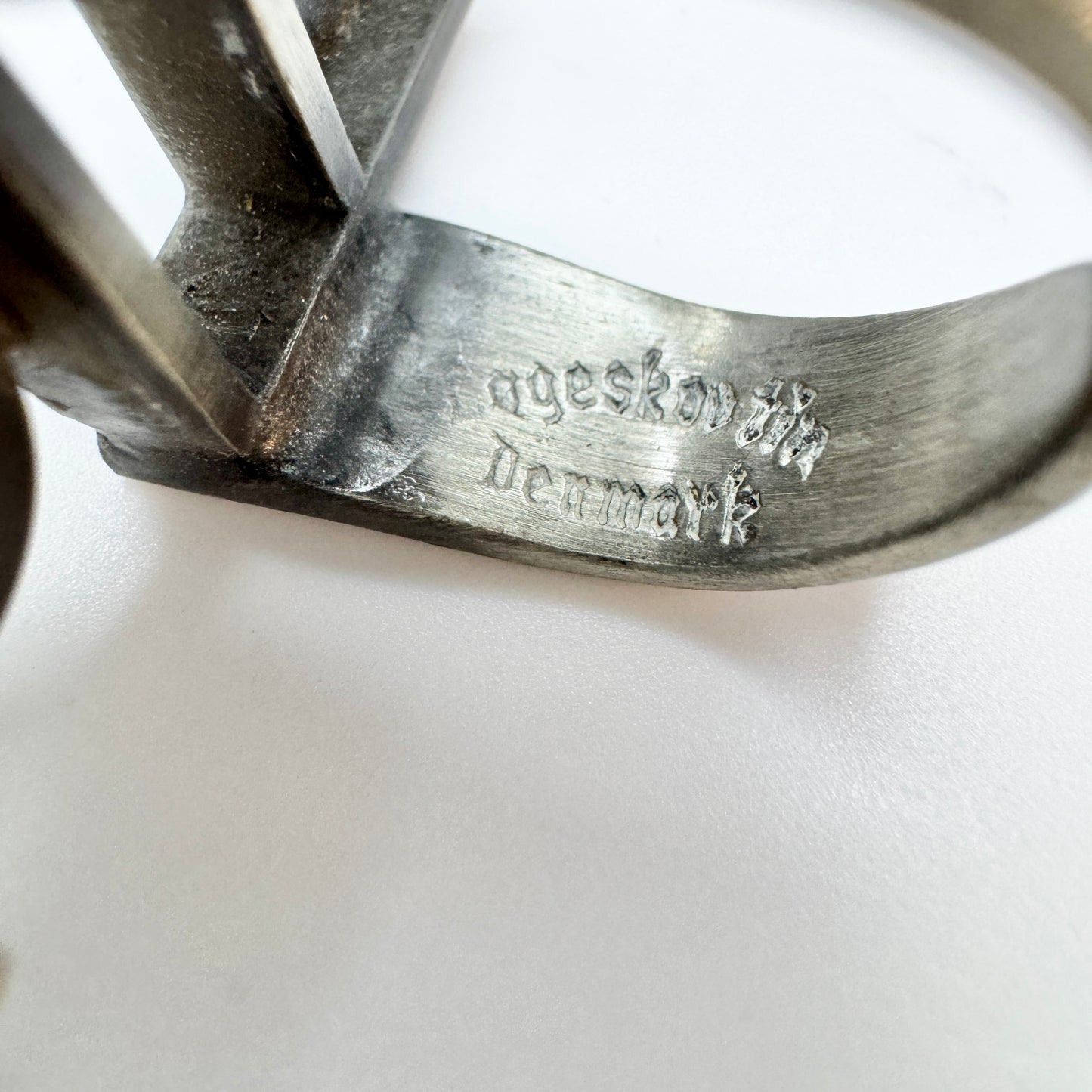 Lageskov Tin Denmark. Vintage Brutalist Pewter Green Paste Ring