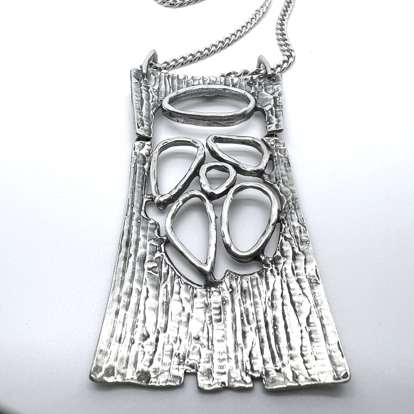 TeKa, Germany c 1973. Large Vintage Solid Silver Pendant Necklace.