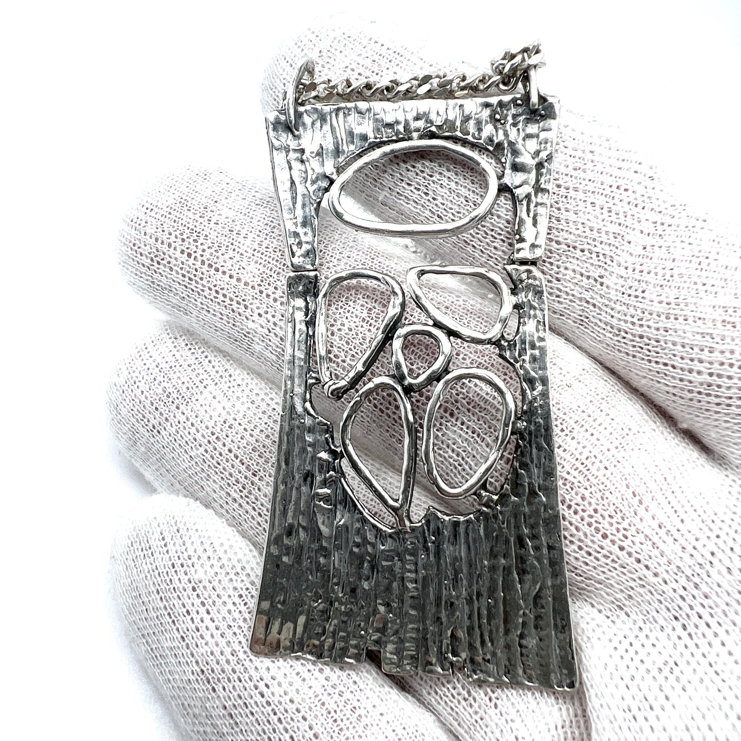 TeKa, Germany c 1973. Large Vintage Solid Silver Pendant Necklace.