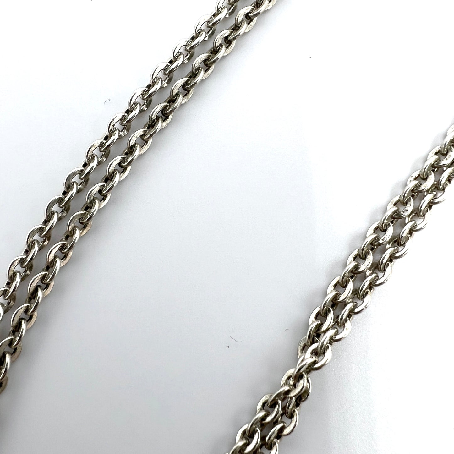 Jorma Laine for Kultateollisuus, Finland 1969 Vintage Solid Silver Pendant Necklace.