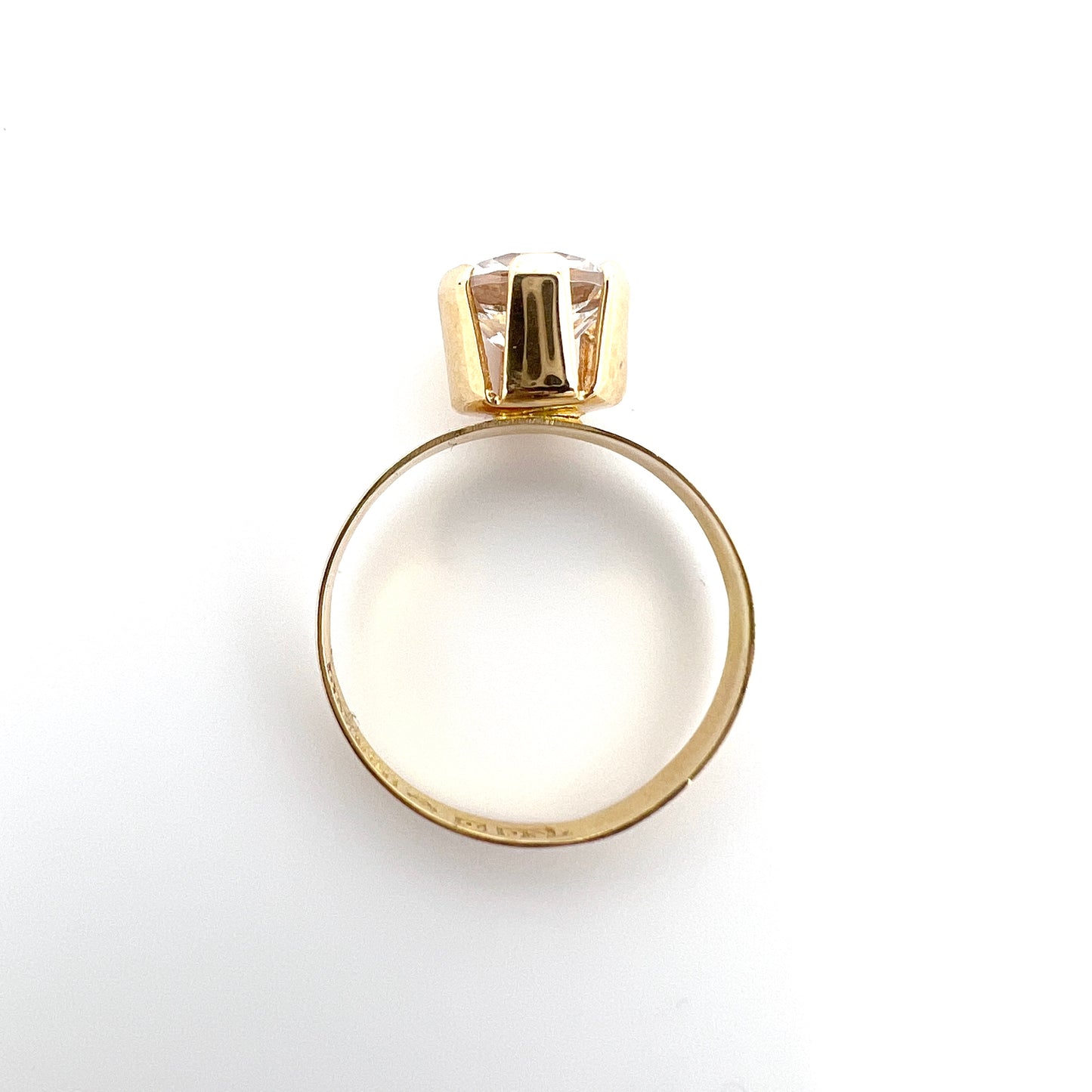 Hedberg, Sweden 1975, Vintage 18k Gold Rock Crystal Ring.