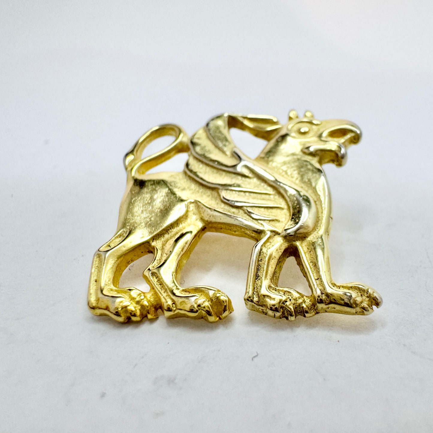 Vintage Sterling Silver Metropolitan Museum Art Griffin Brooch.