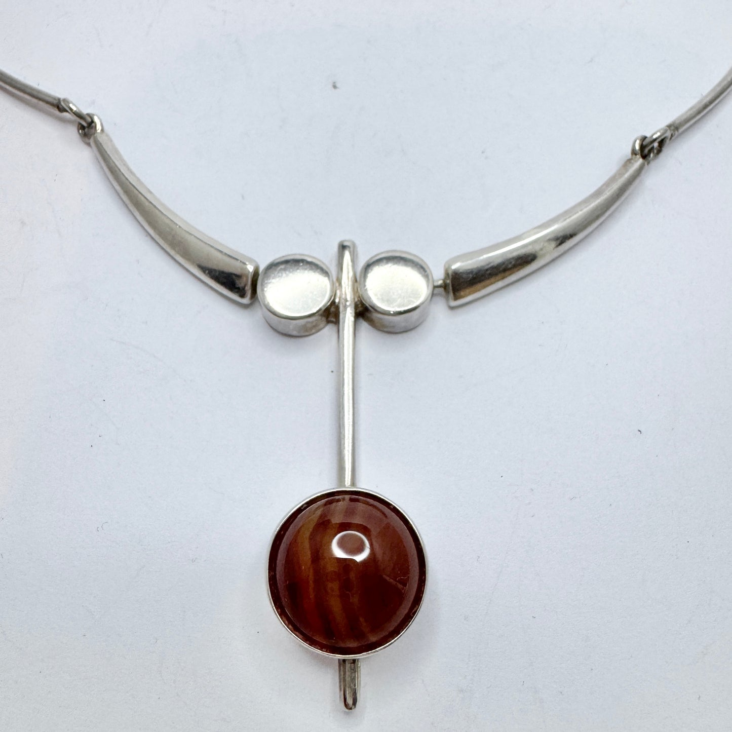 Israel. Vintage Modernist Sterling Silver Agate Necklace.