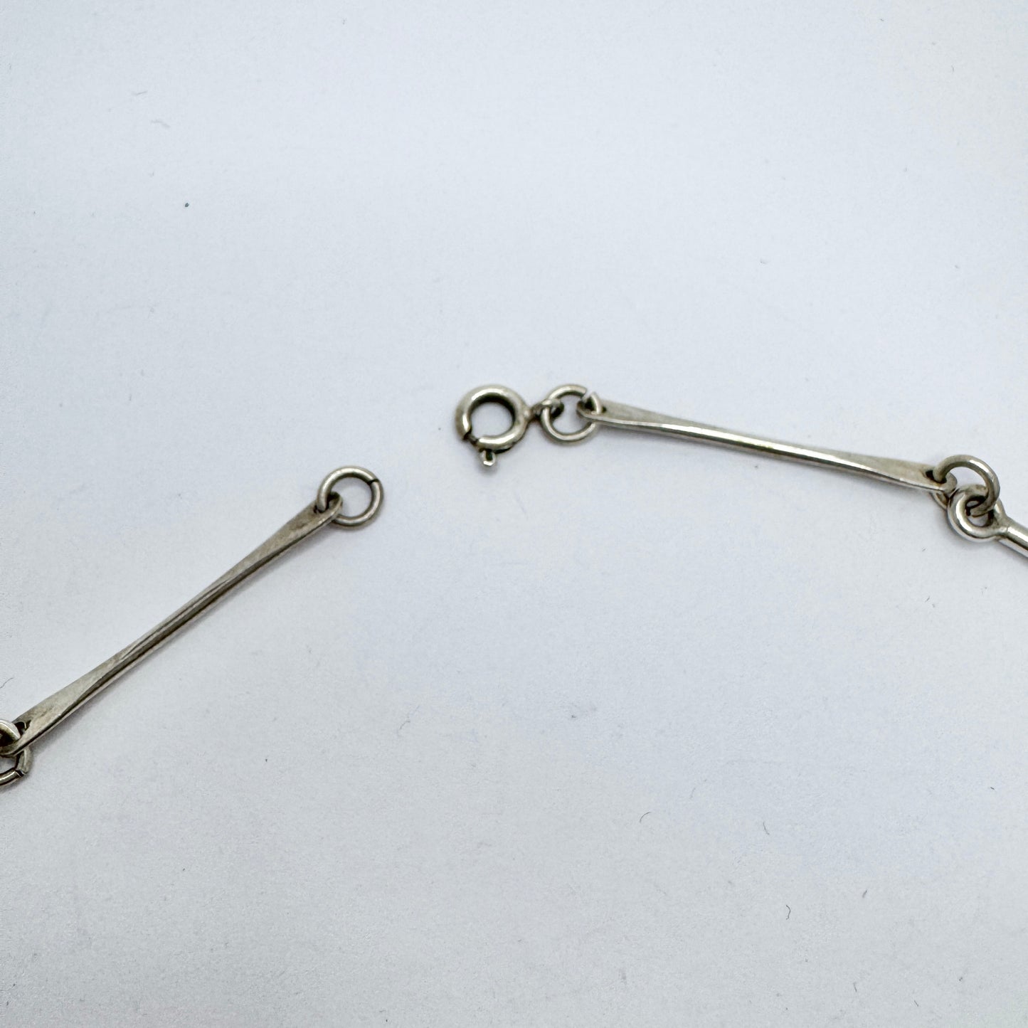 Israel. Vintage Modernist Sterling Silver Agate Necklace.