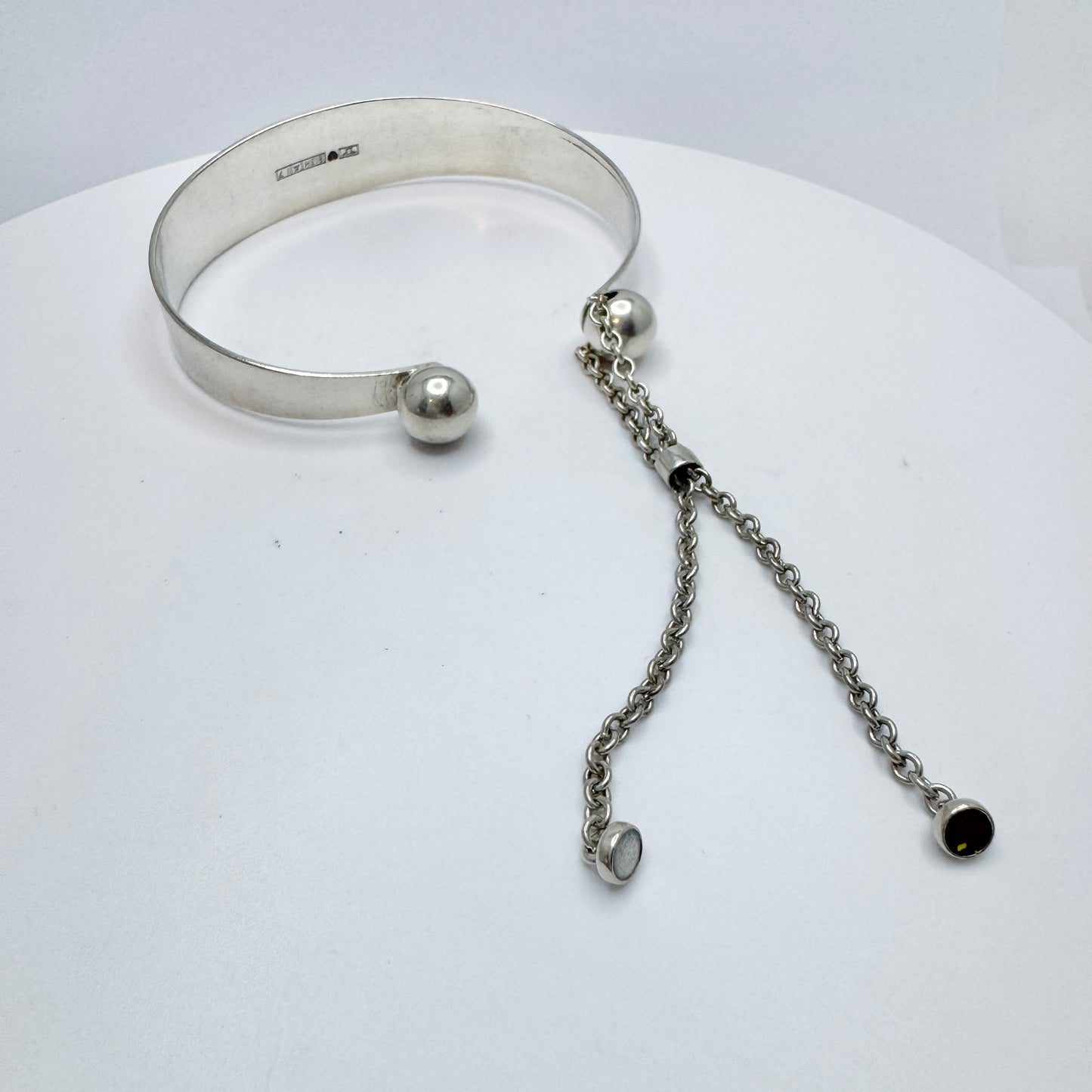 Elis Kauppi, Kupittaan Kulta Finland 1962. Vintage Solid Silver Bangle Bracelet. Rare