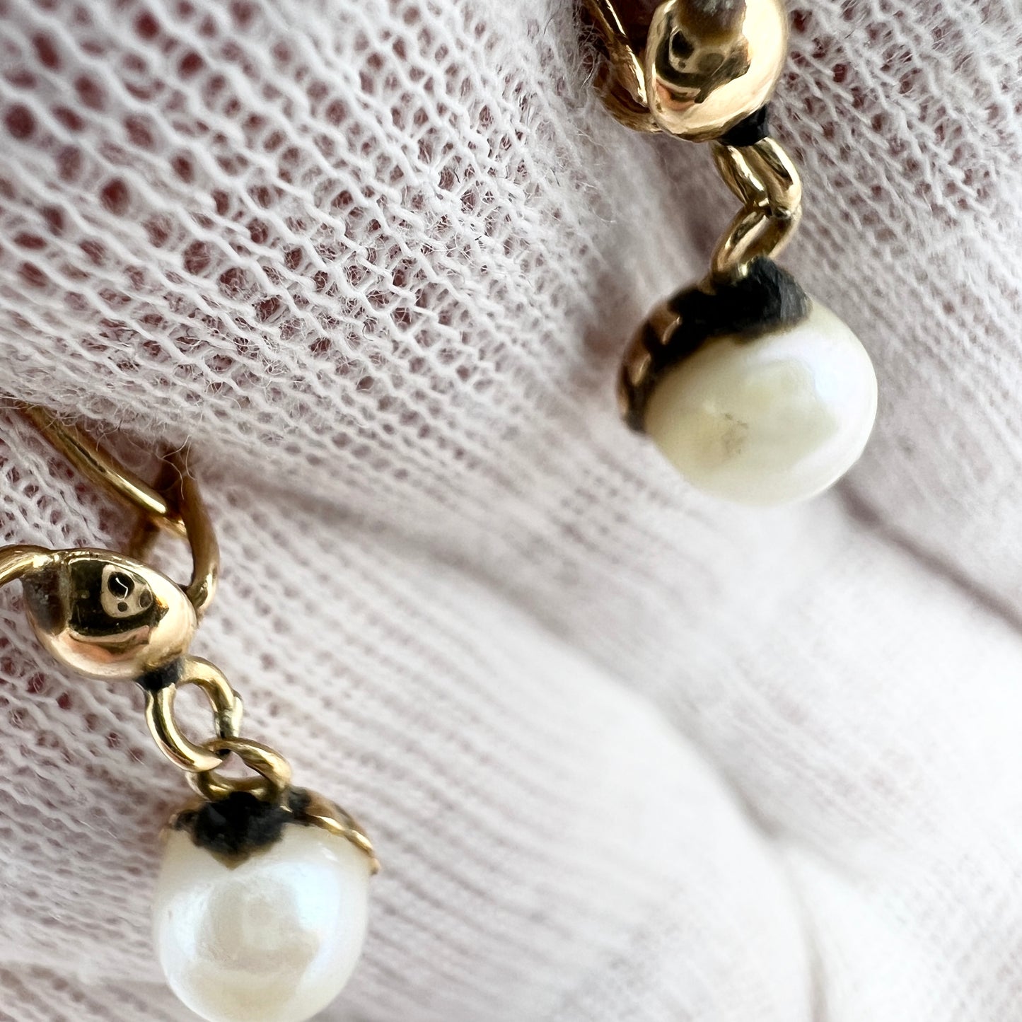 Sweden 1964 Vintage 18k Gold Cultured Pearl Earrings.