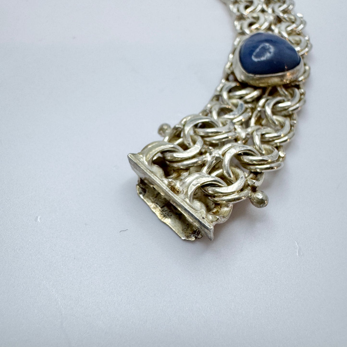 G Nilsson, Sweden 1970s. Vintage Stering Silver Bergslagen-stone Double Bismark Bracelet.