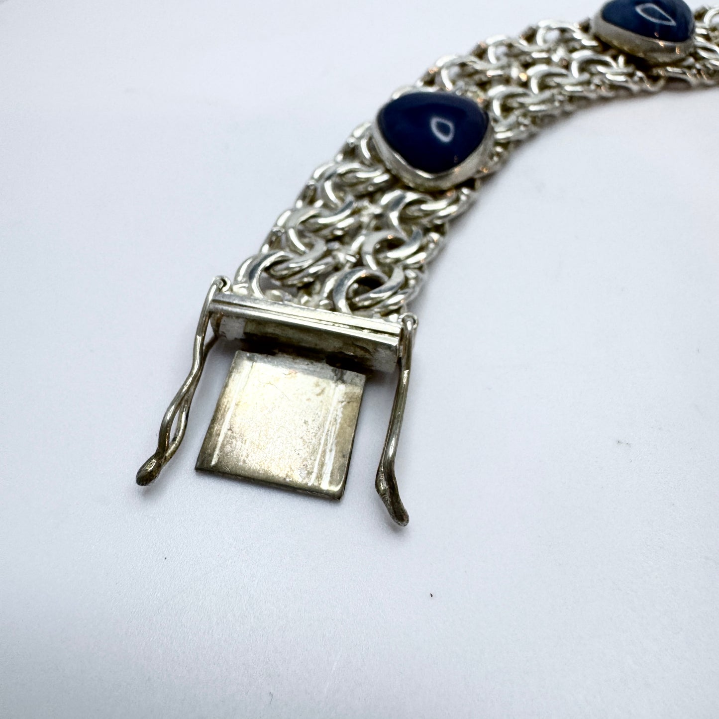 G Nilsson, Sweden 1970s. Vintage Stering Silver Bergslagen-stone Double Bismark Bracelet.