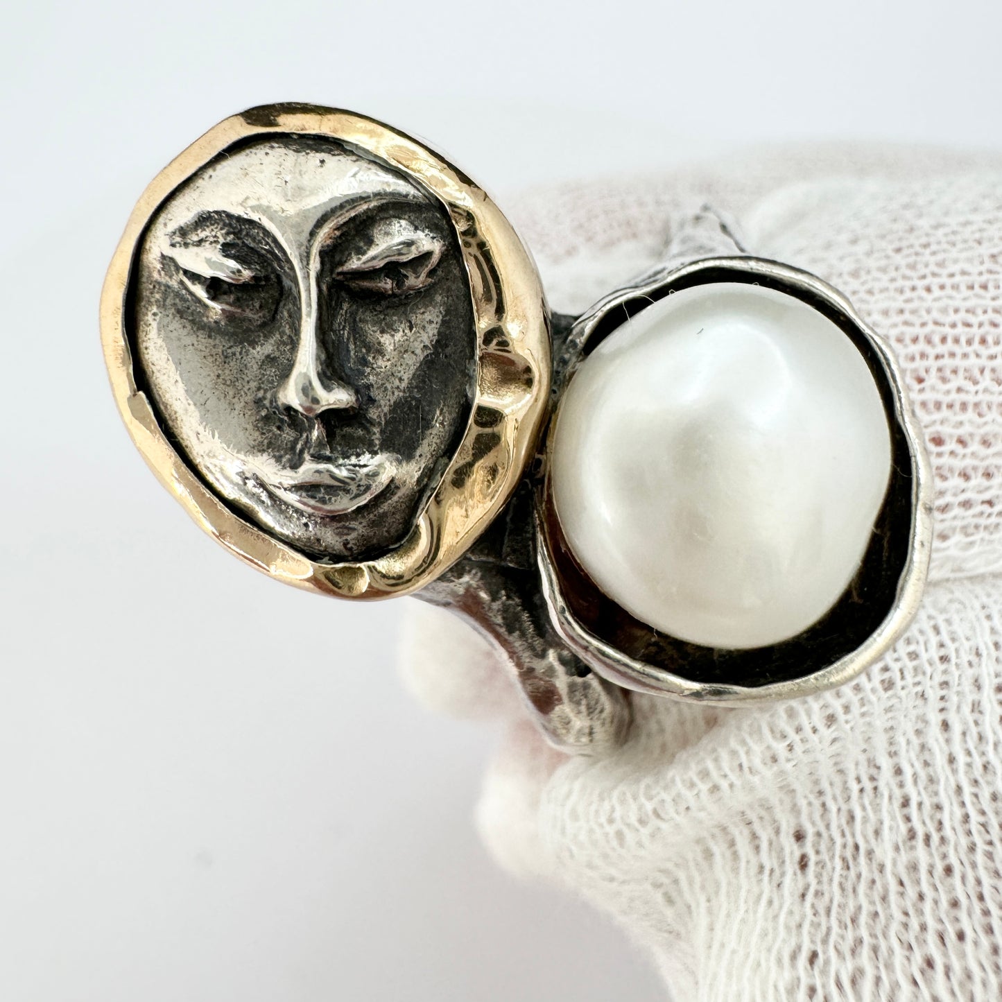 Vintage Sterling Silver 14k Gold Cultured Pearl Face Ring.