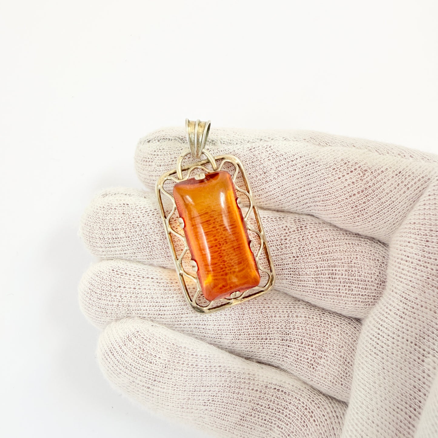 Vintage ca 1950s Solid 835 Silver Amber Pendant. Maker's Mark.