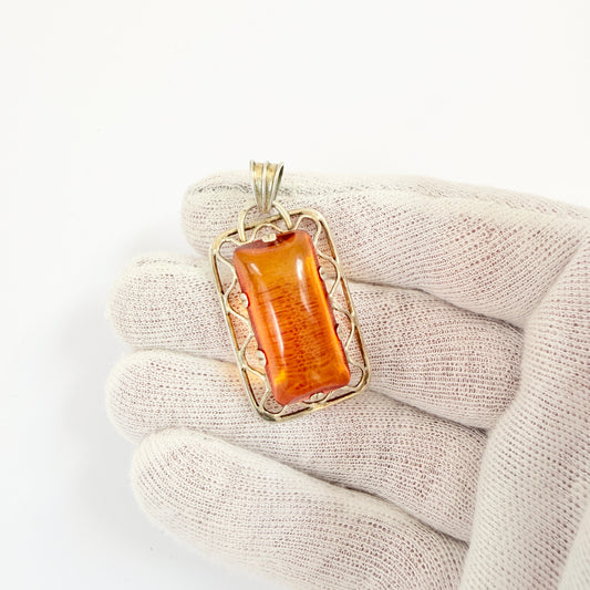 Vintage ca 1950s Solid 835 Silver Amber Pendant. Maker's Mark.