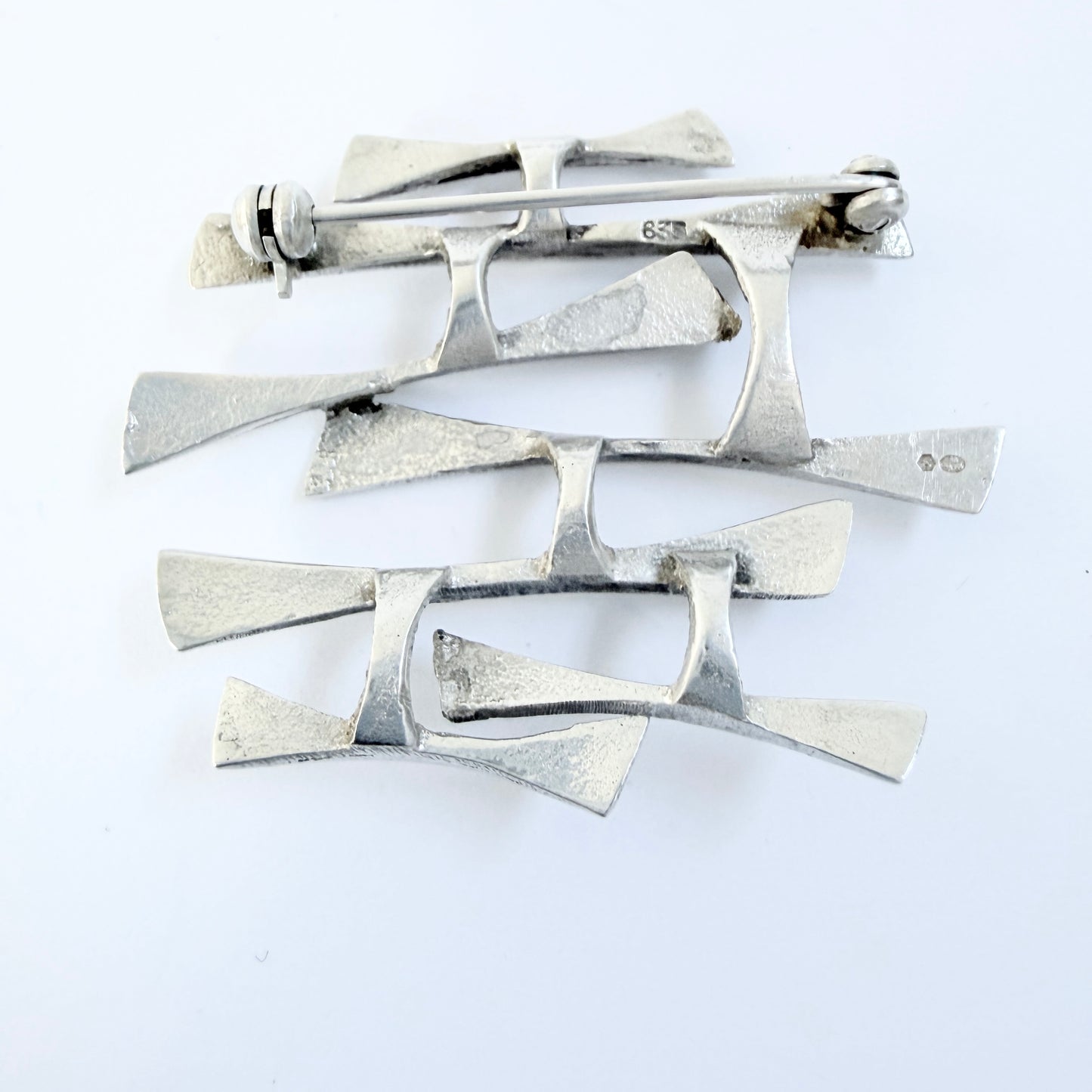 Vintage 1960-70s. Modernist Solid Silver Brooch.