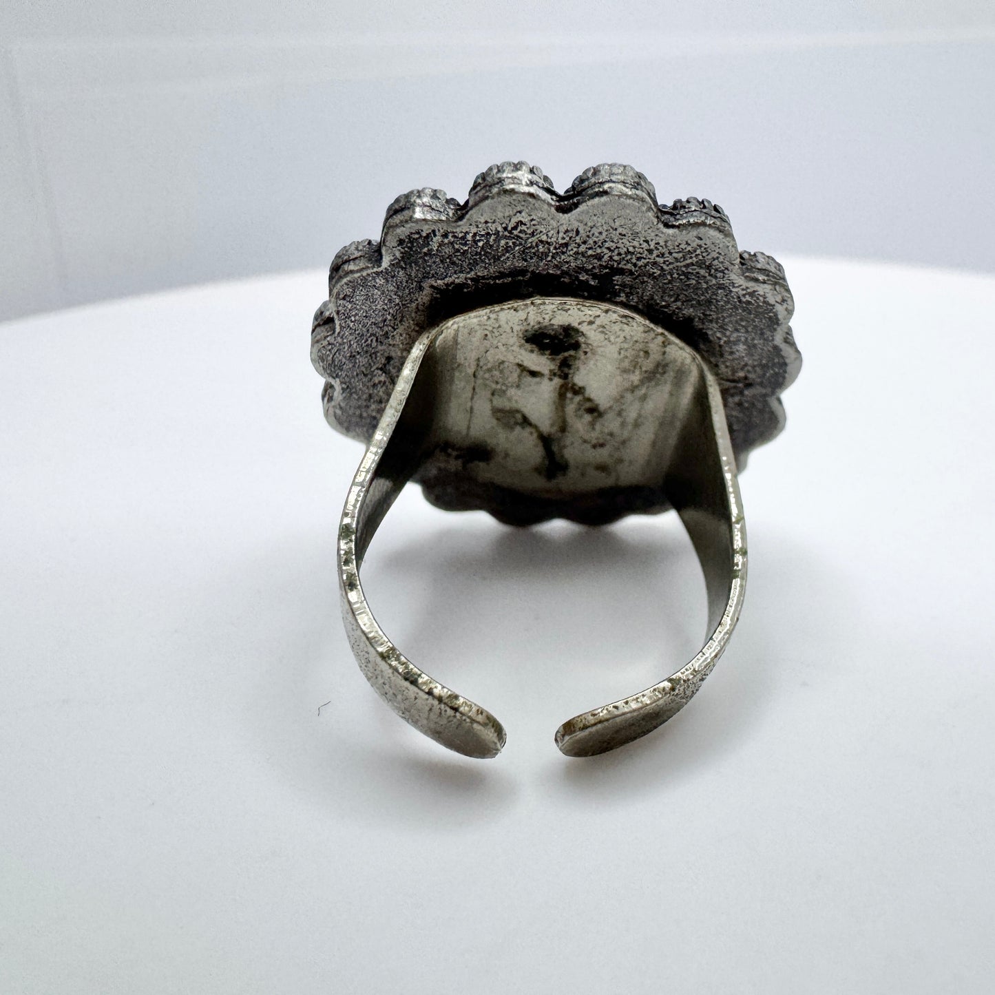 Vintage c 1960s Pewter Art Glass Ring.