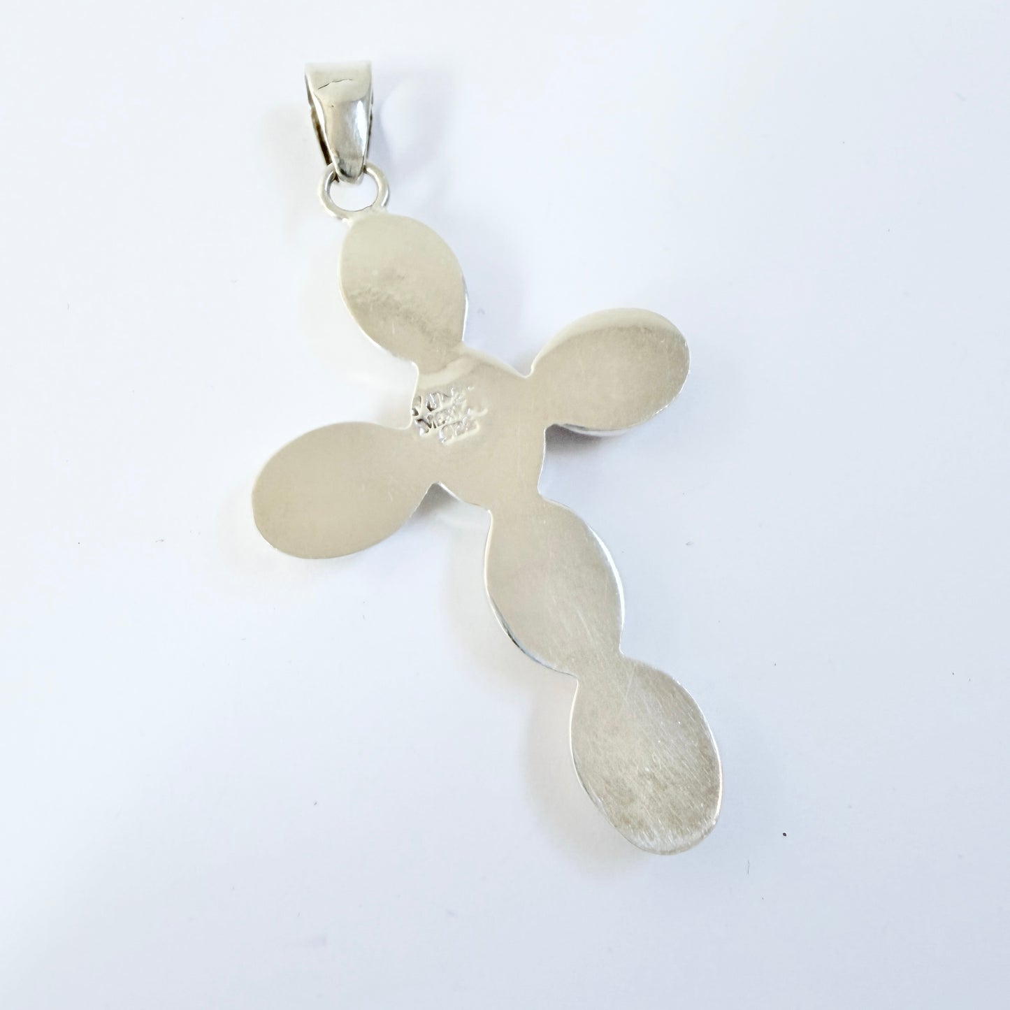 Mexico. Vintage Sterling SIlver Spiny Oyster Cross Pendant.