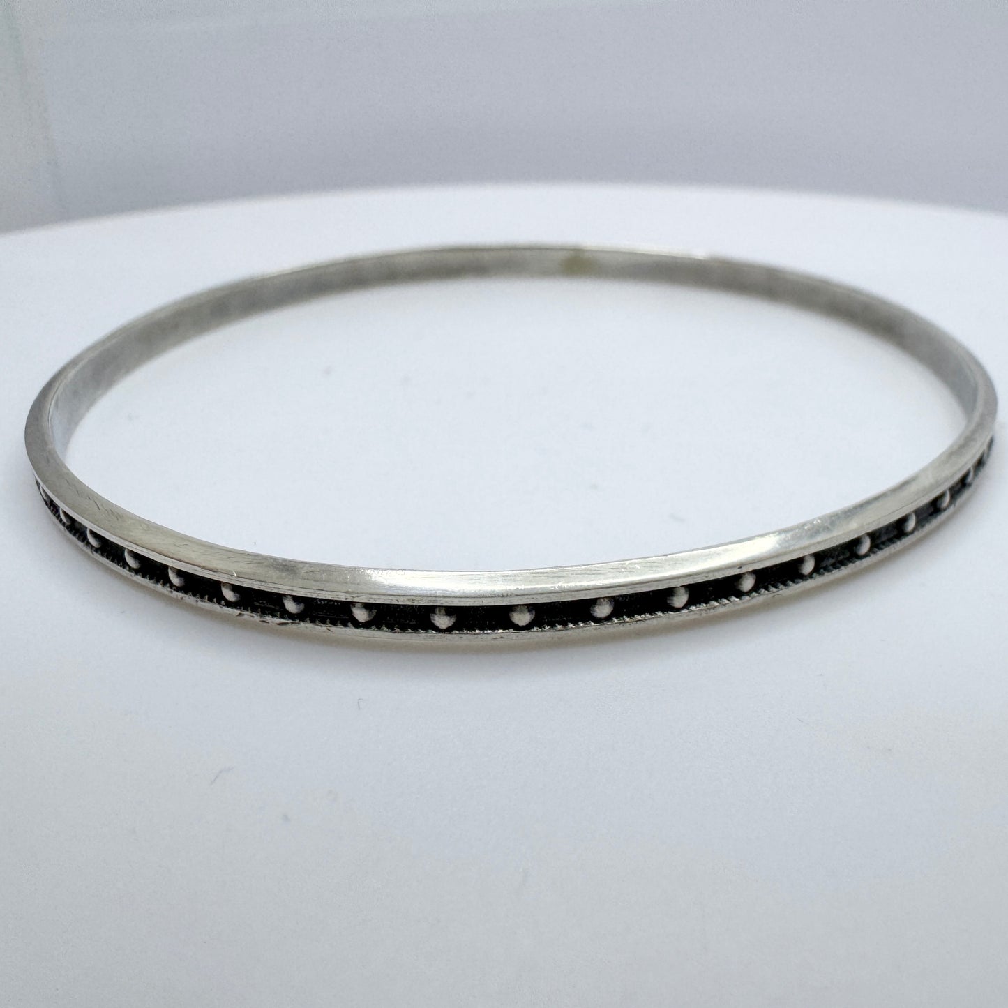 Kalevala Koru, Finland. Vintage Sterling Silver Bangle Bracelet.