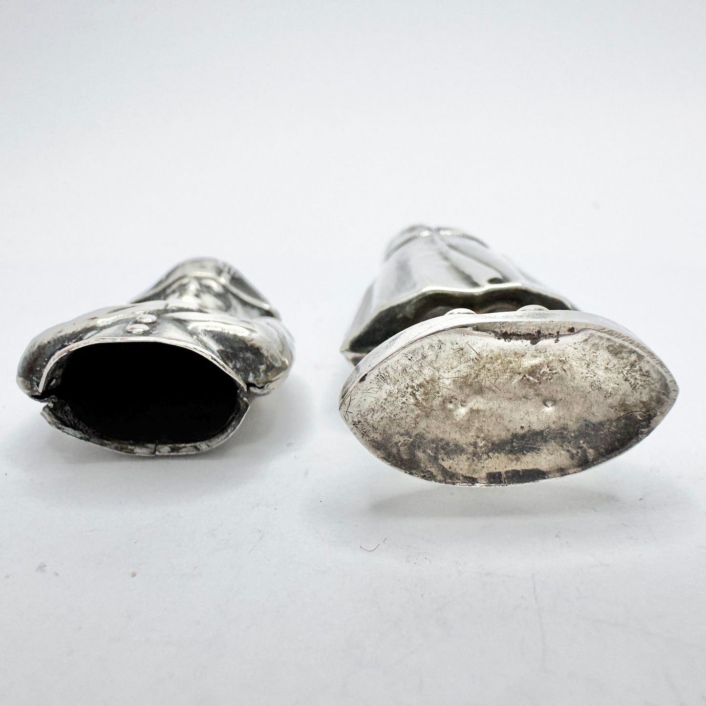 France, late 1800s. Antique Solid Silver Napoleon Needle Case.