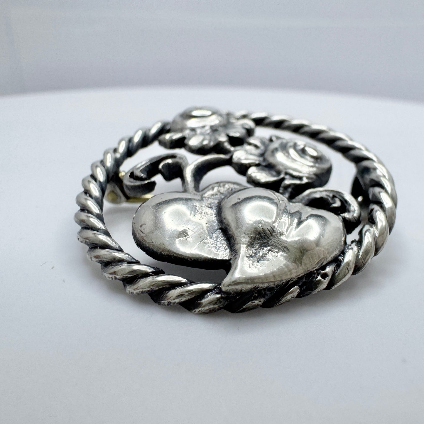 Vintage c 1940s Solid Silver Flower Brooch.