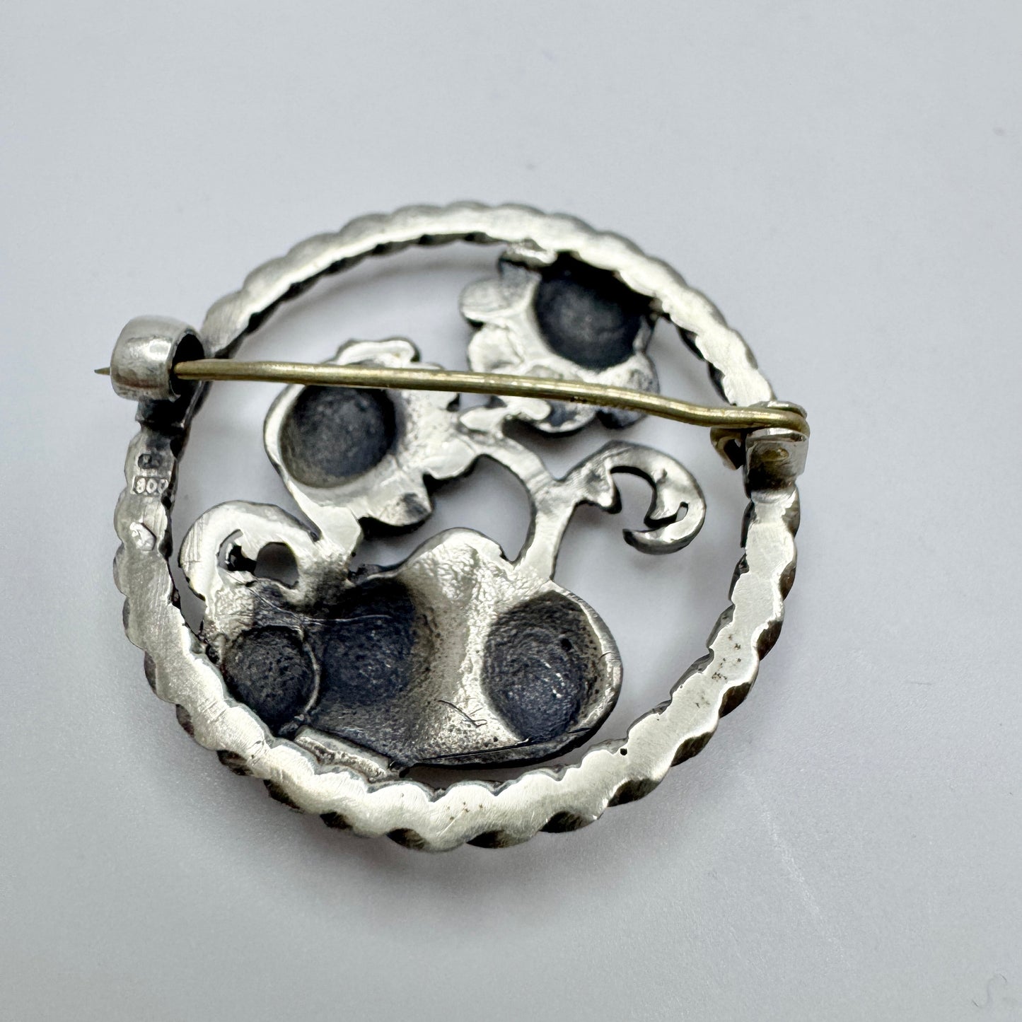 Vintage c 1940s Solid Silver Flower Brooch.