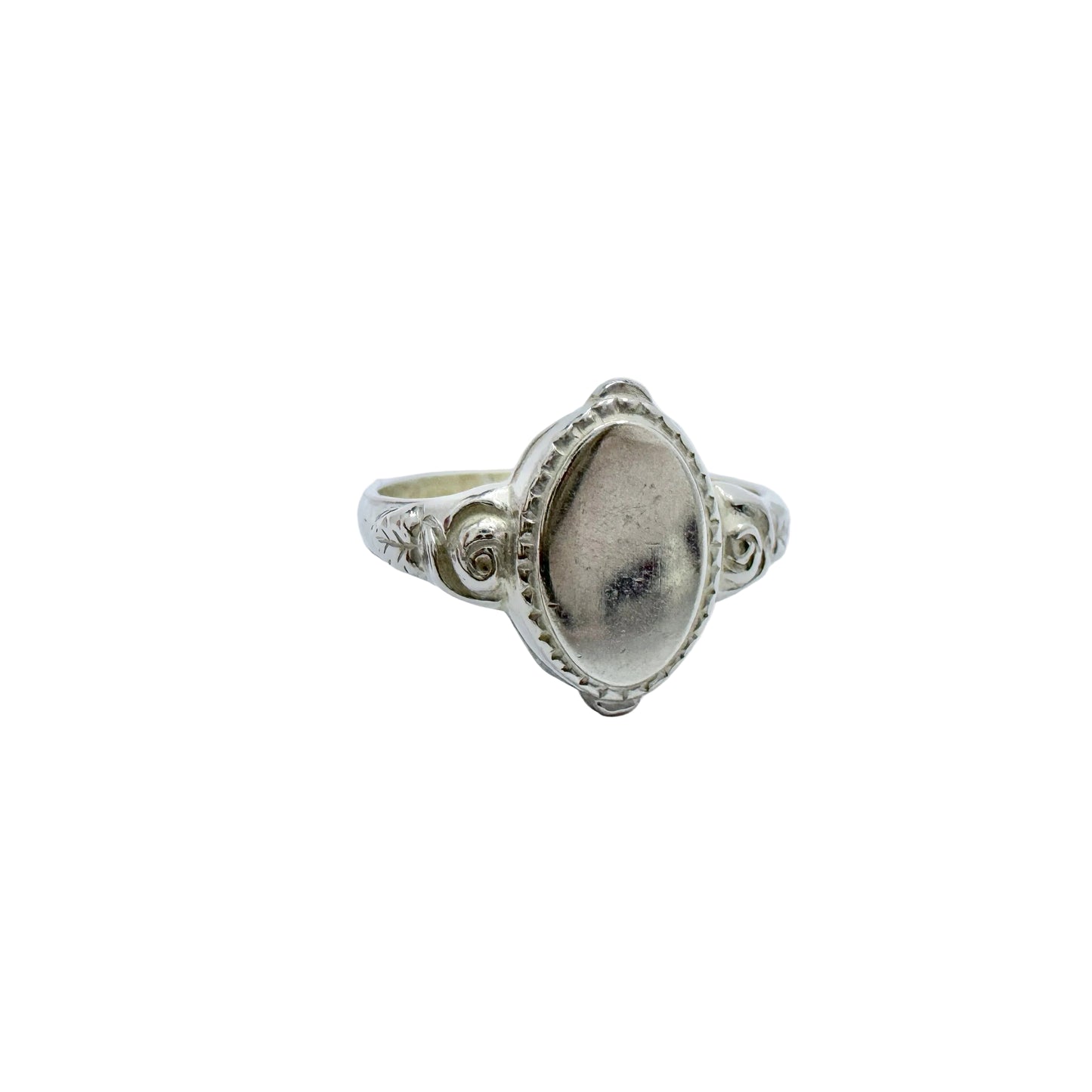 Vintage c 1950s. Vintage Sterling Silver Female Signet Ring.