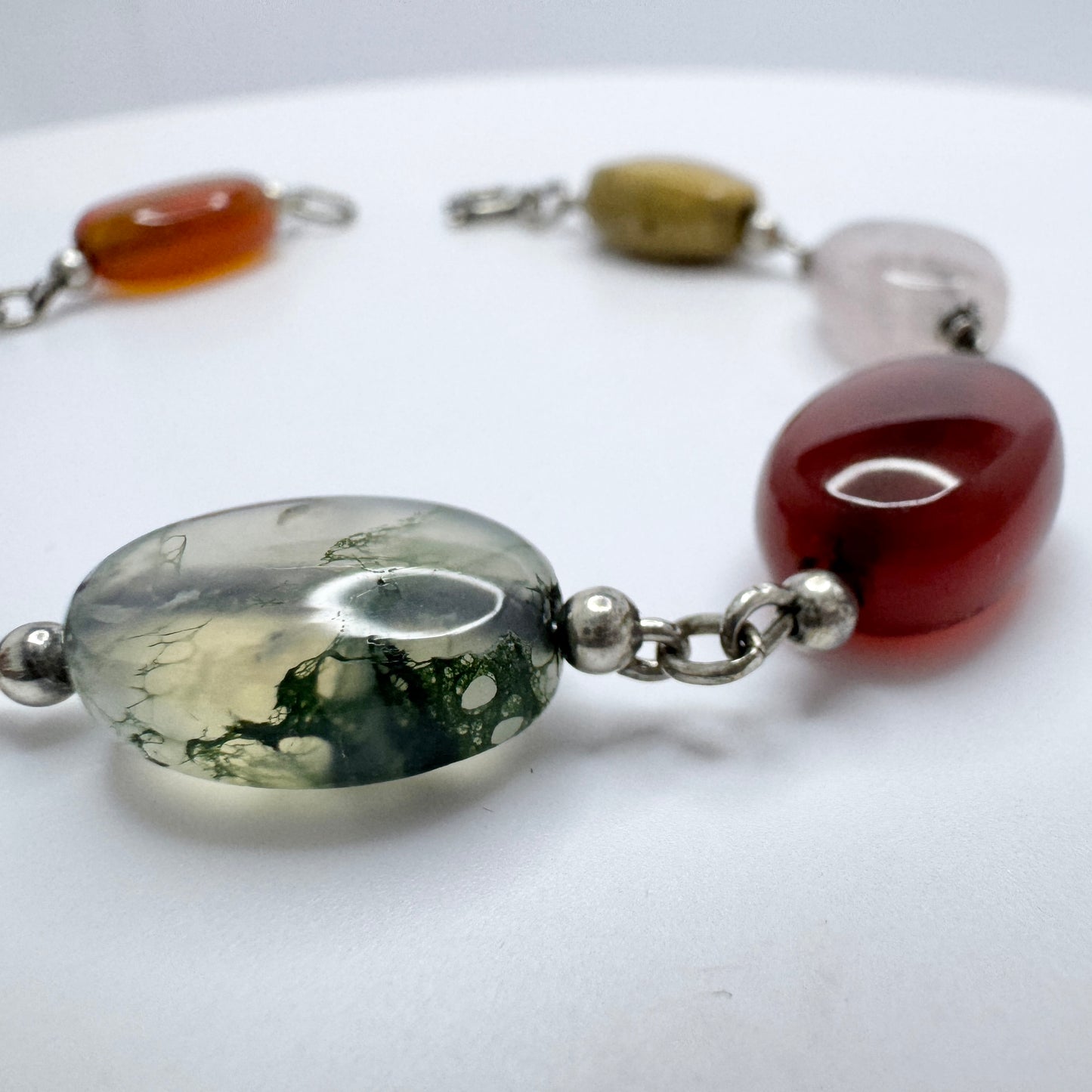 Vintage ca 1960s. Sterling Silver Quartz Agate Bracelet.