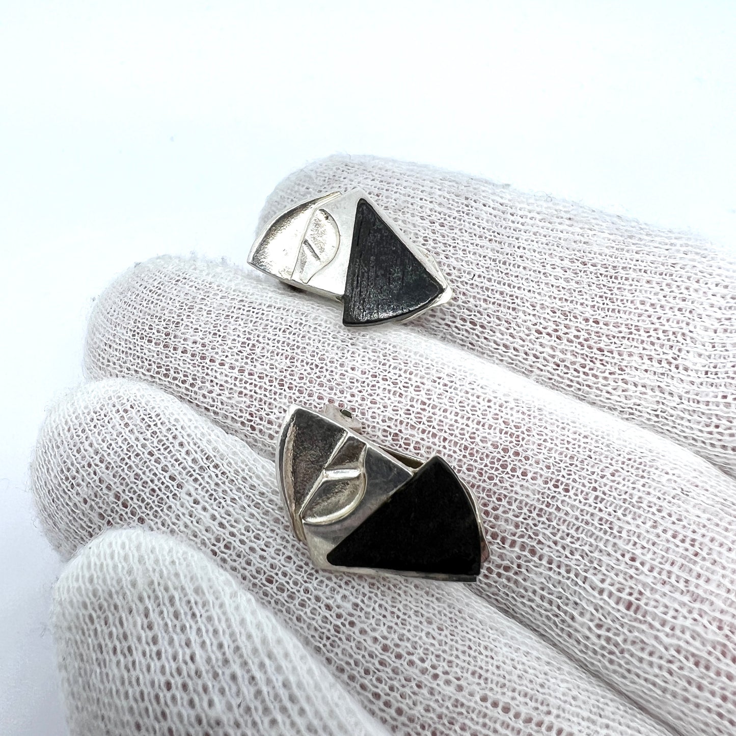 Zoltan Popovits for Lapponia Finland 1987. Vintage Sterling Silver Ebony Earrings.