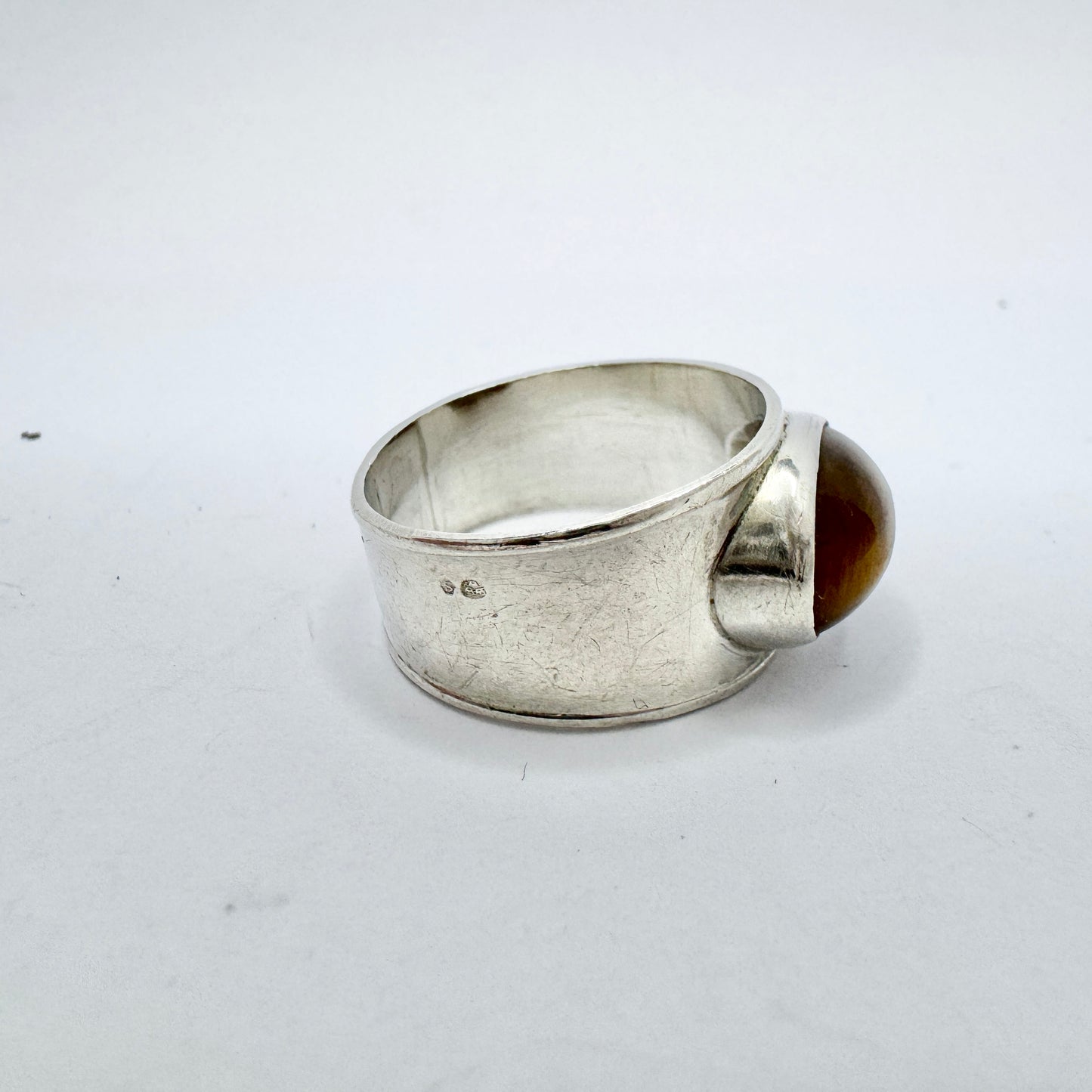 Vintage c 1960s. Solid Silver Tiger's Eye Ring.