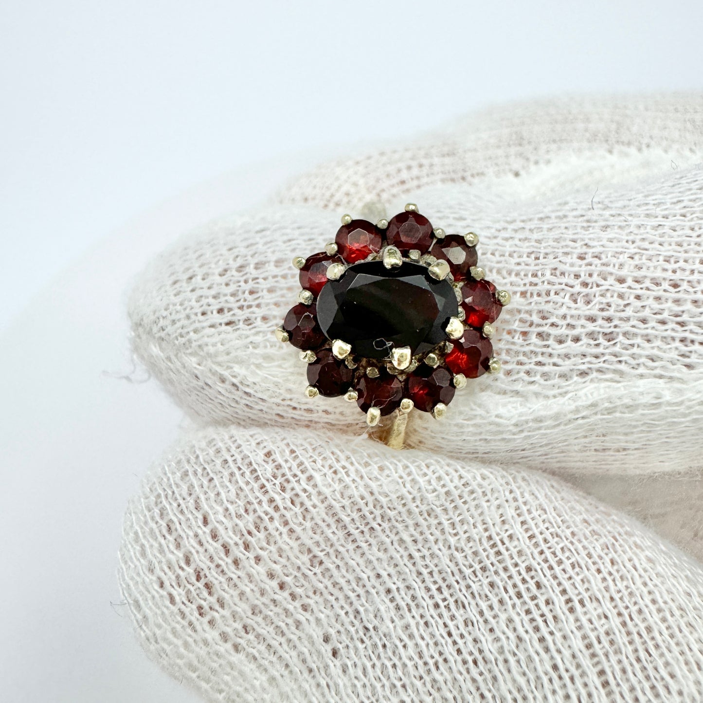 Vintage c 1950s. Gilt Solid 830 Silver Bohemian Garnet Ring.