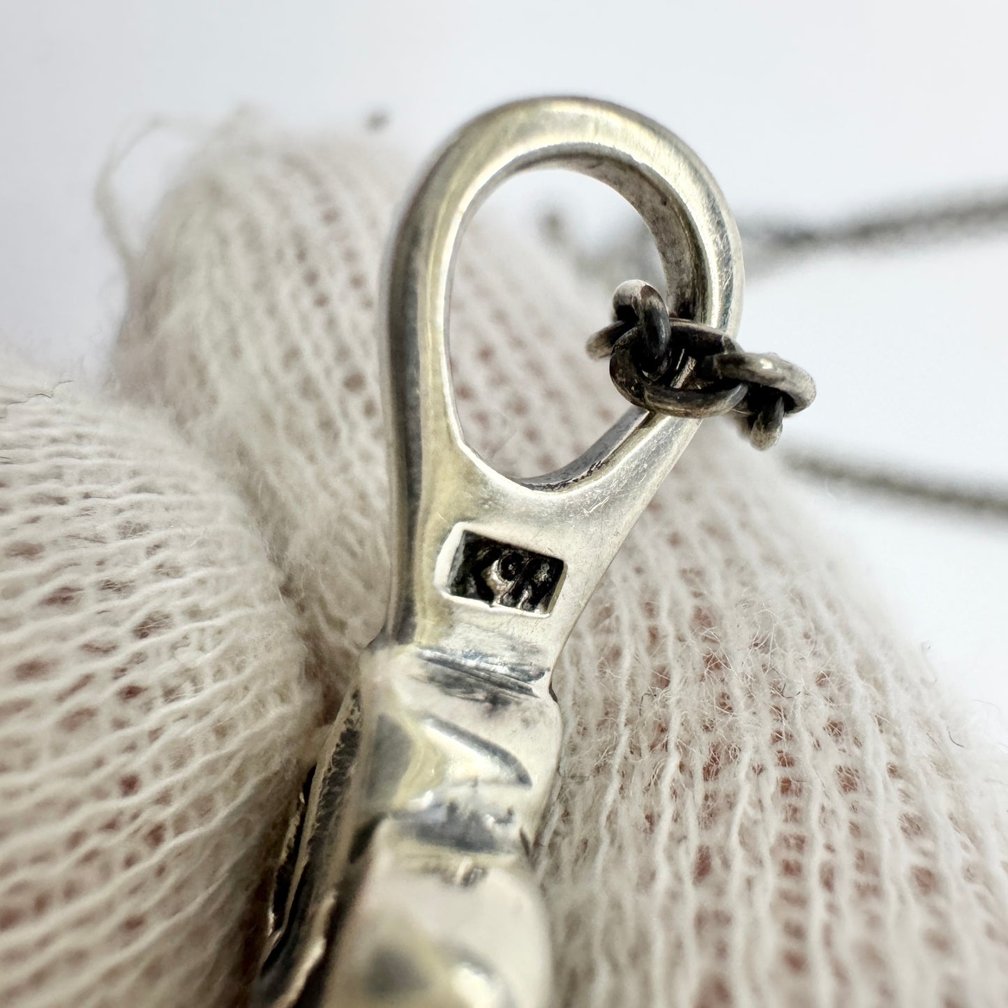 Finland. Vintage Sterling SIlver Cross Pendant Long Chain Necklace.