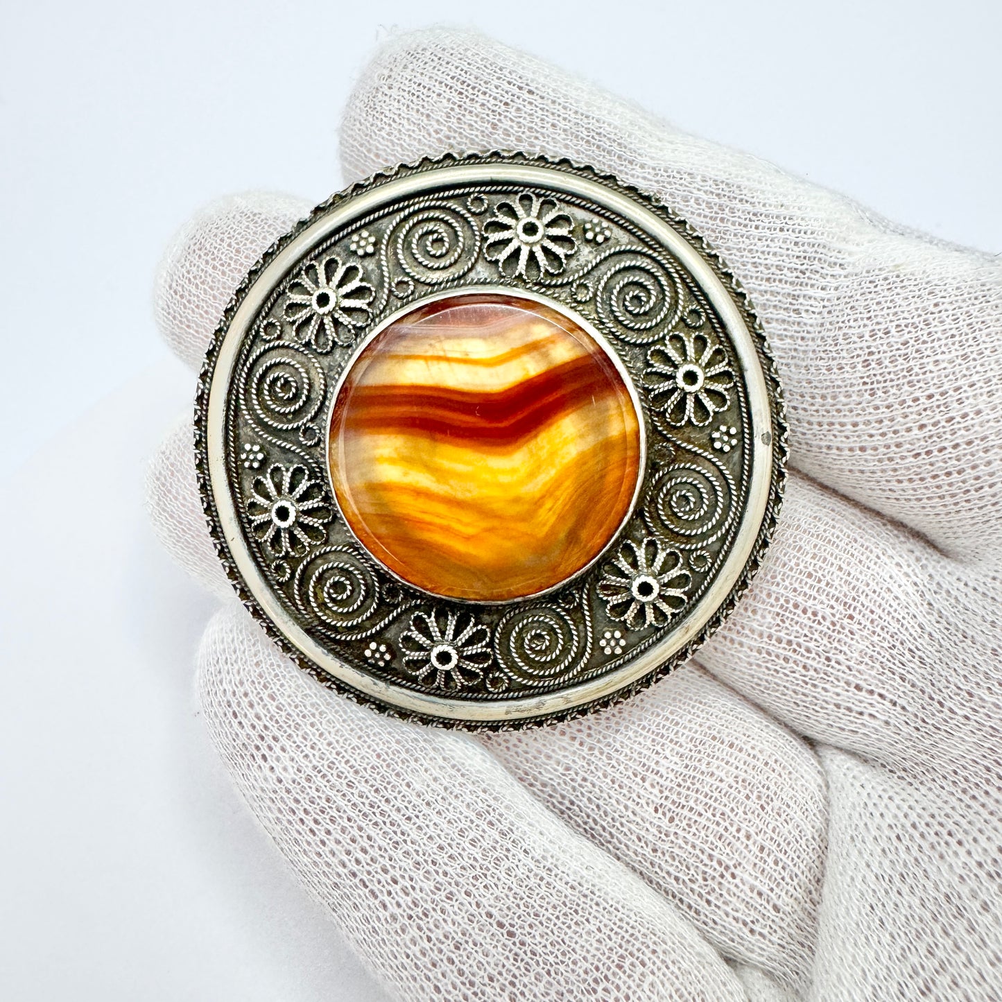 Palestine 1953. Vintage Sterling Silver Agate Brooch.