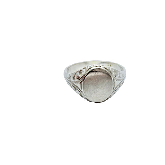 Vintage c 1950. Vintage Sterling Silver Signet Ring.