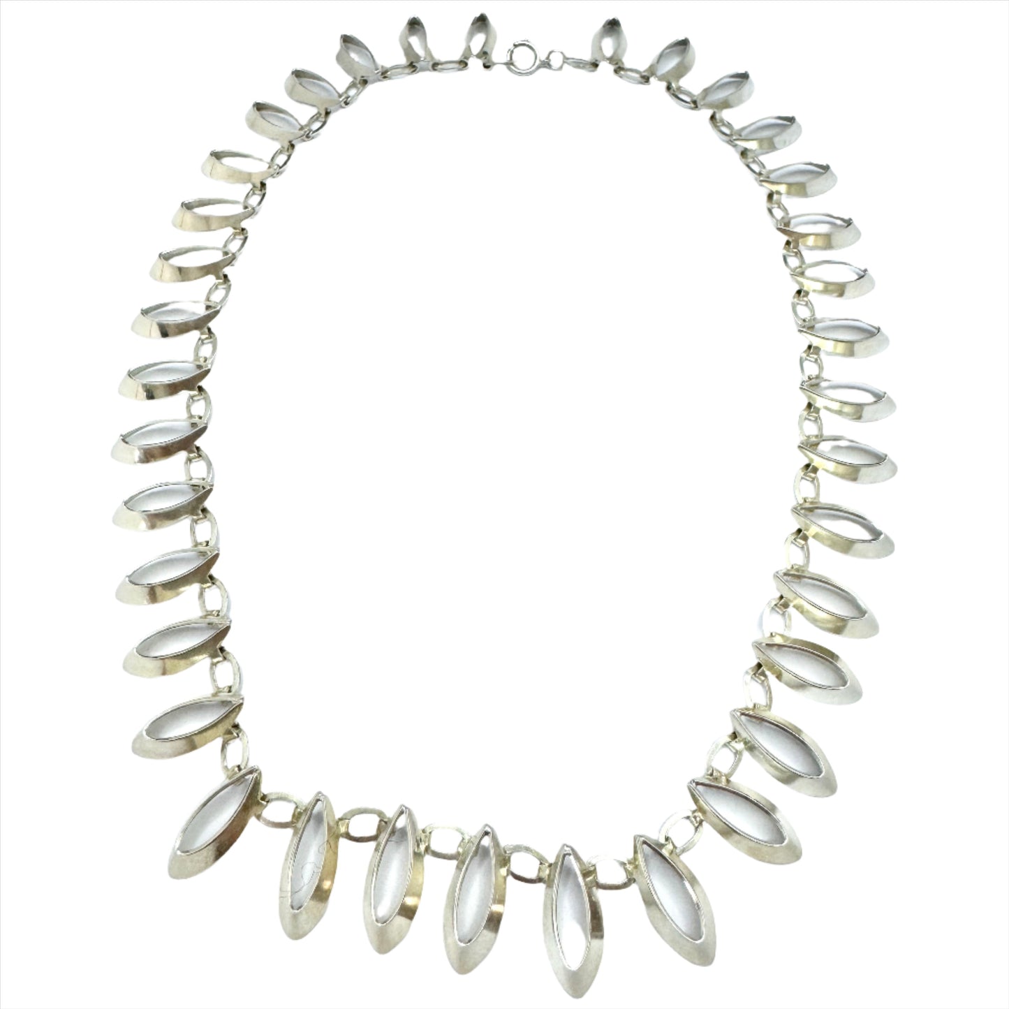 Vintage 1950s Solid Silver Necklace.