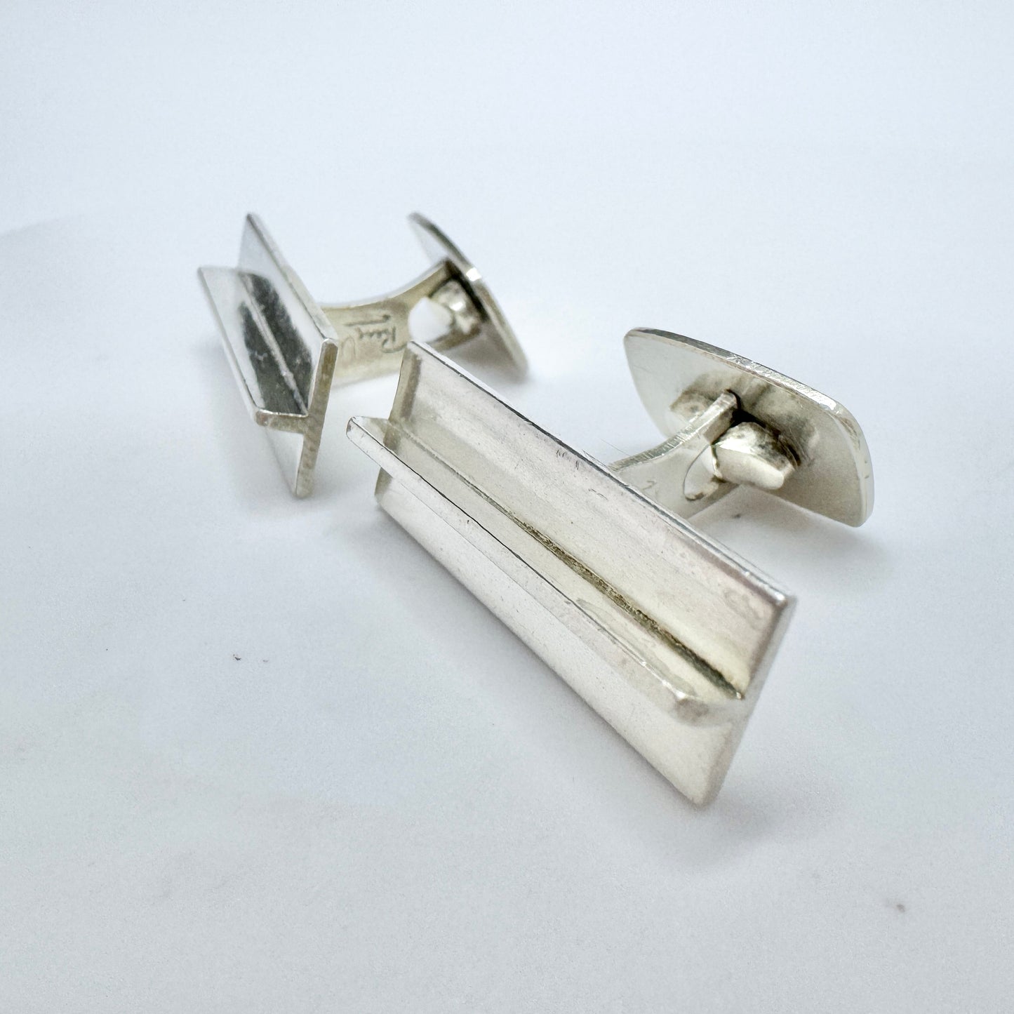 Rey Urban, Sweden year 1960. Large vintage Sterling Silver Cufflinks. Signed.